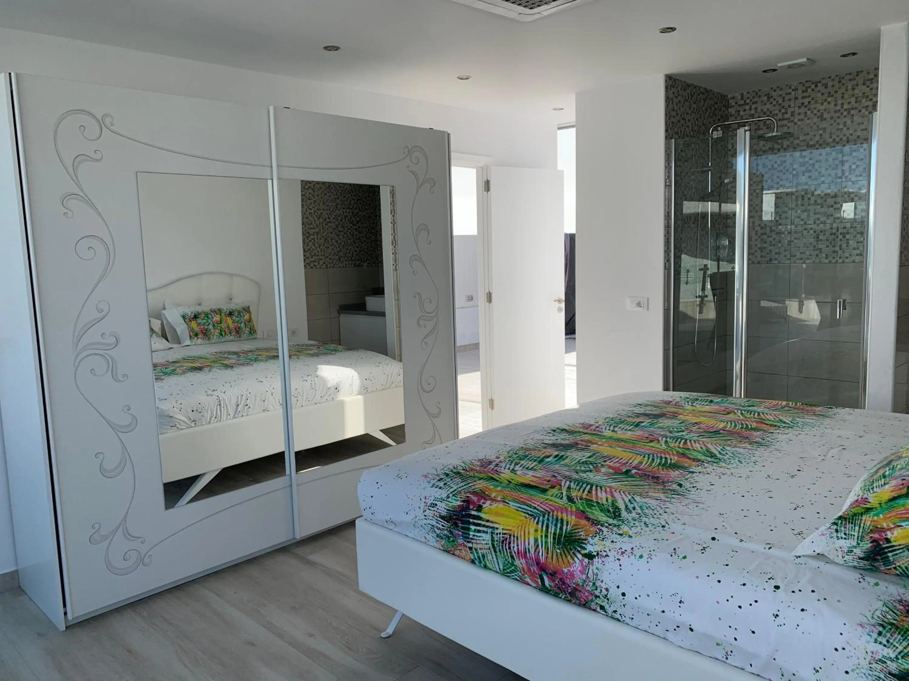 Bed in Penthouse Las Olas