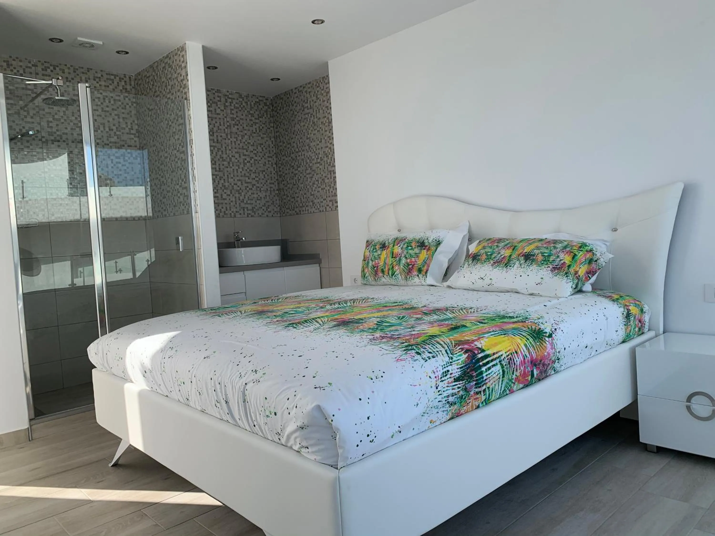 Bed in Penthouse Las Olas