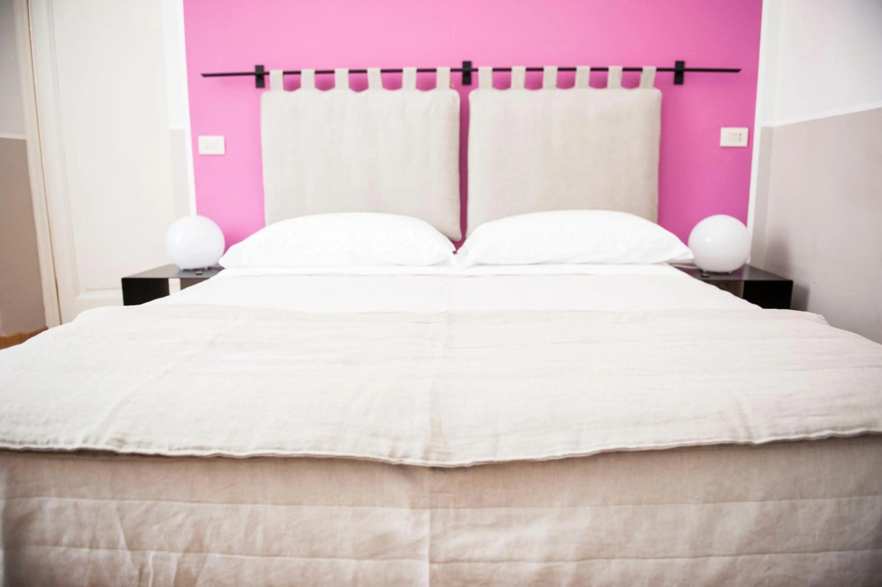 Florian Rooms Guest House