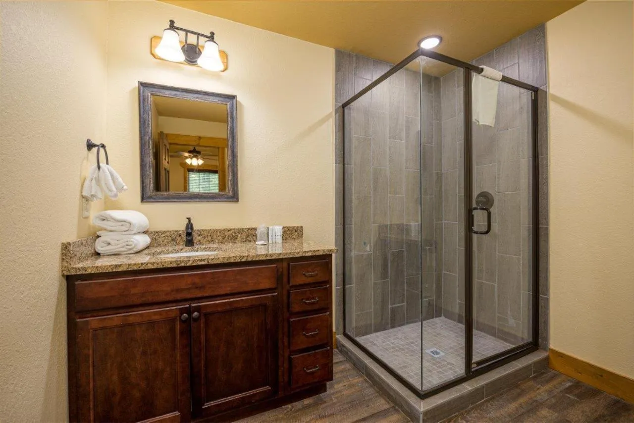 Bathroom in Mountain Palace