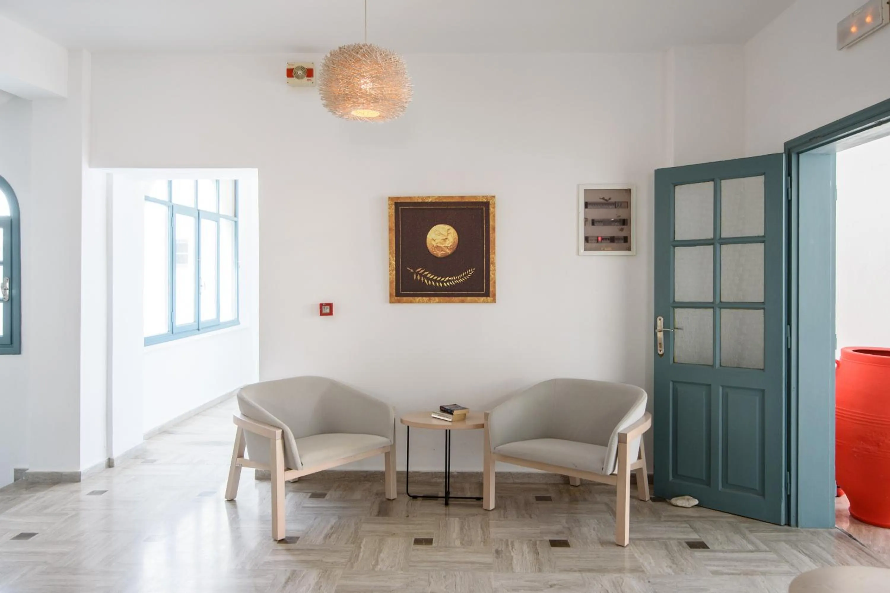 Seating area in Iris Boutique Hotel