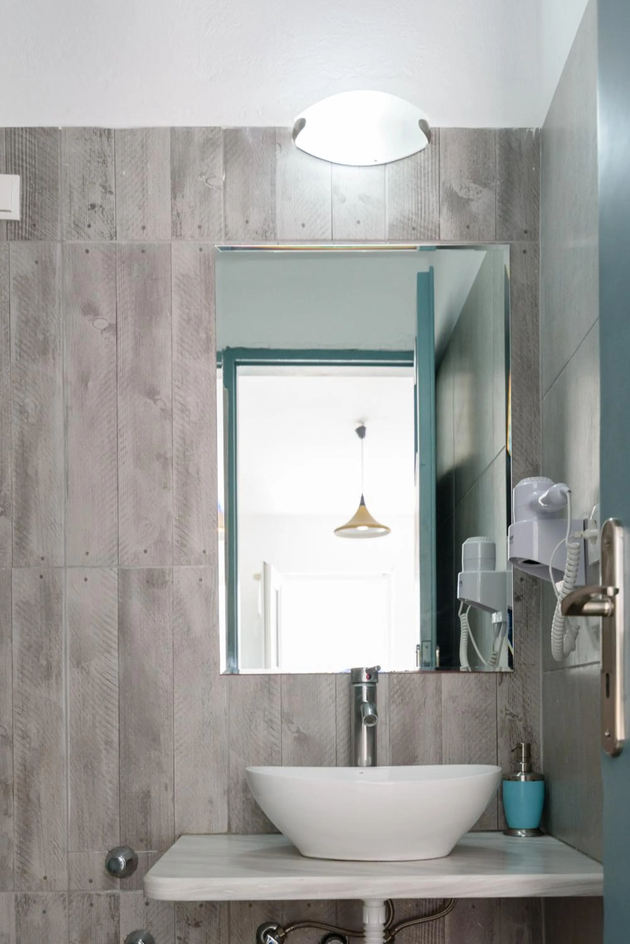 Bathroom in Iris Boutique Hotel