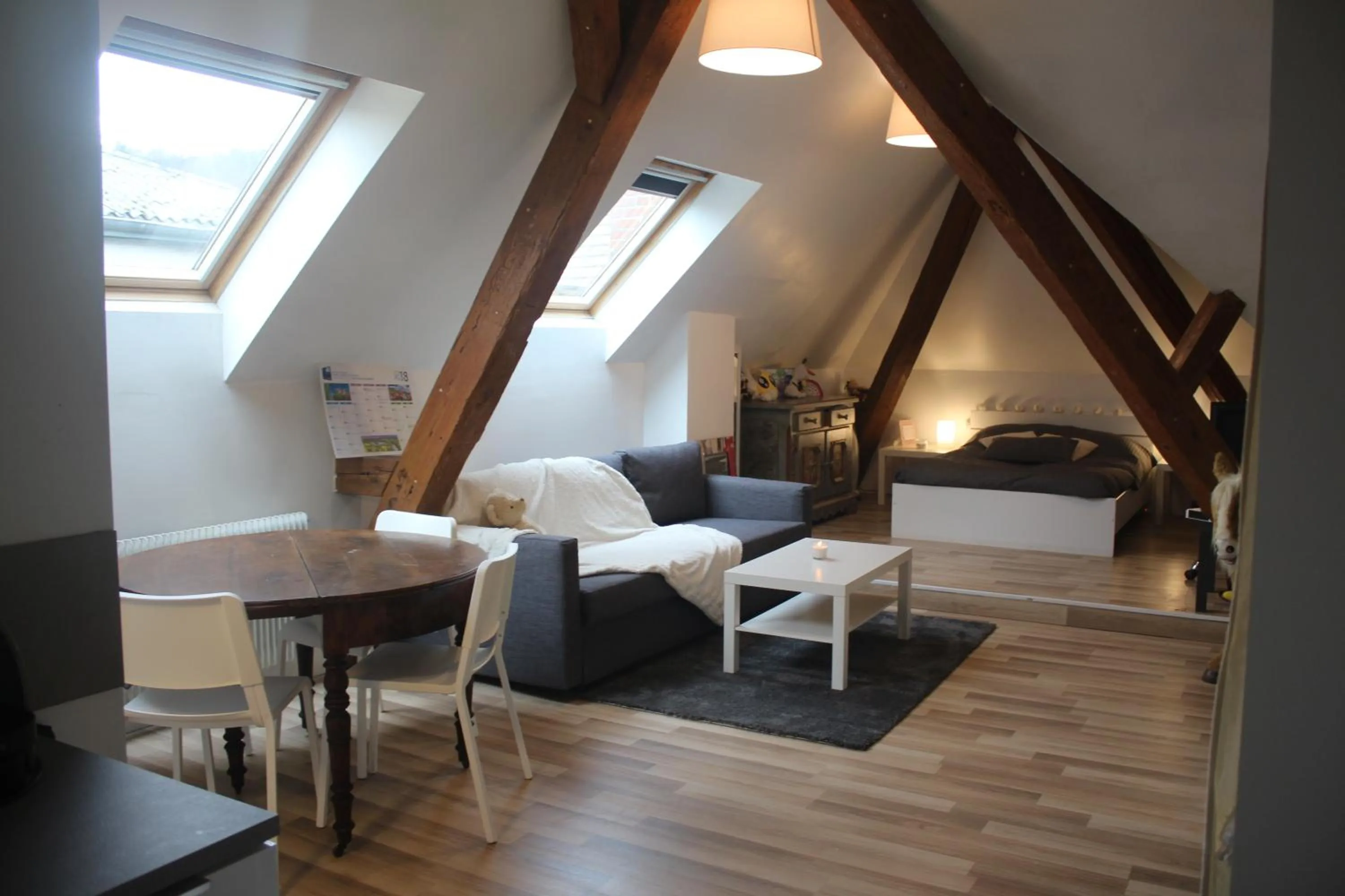 Decorative detail in Chambres Privatives Chez l'Habitant