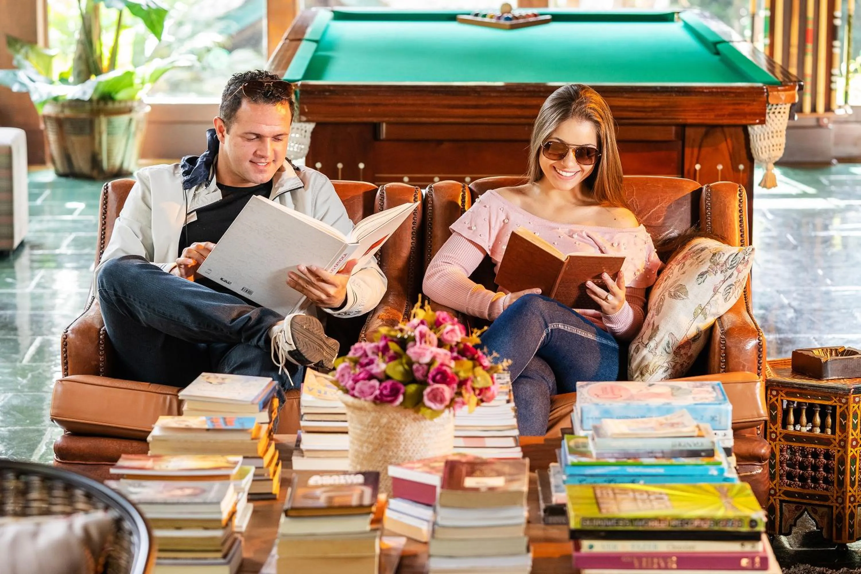 Communal lounge/ TV room in Pousada & Spa Cantos e Contos