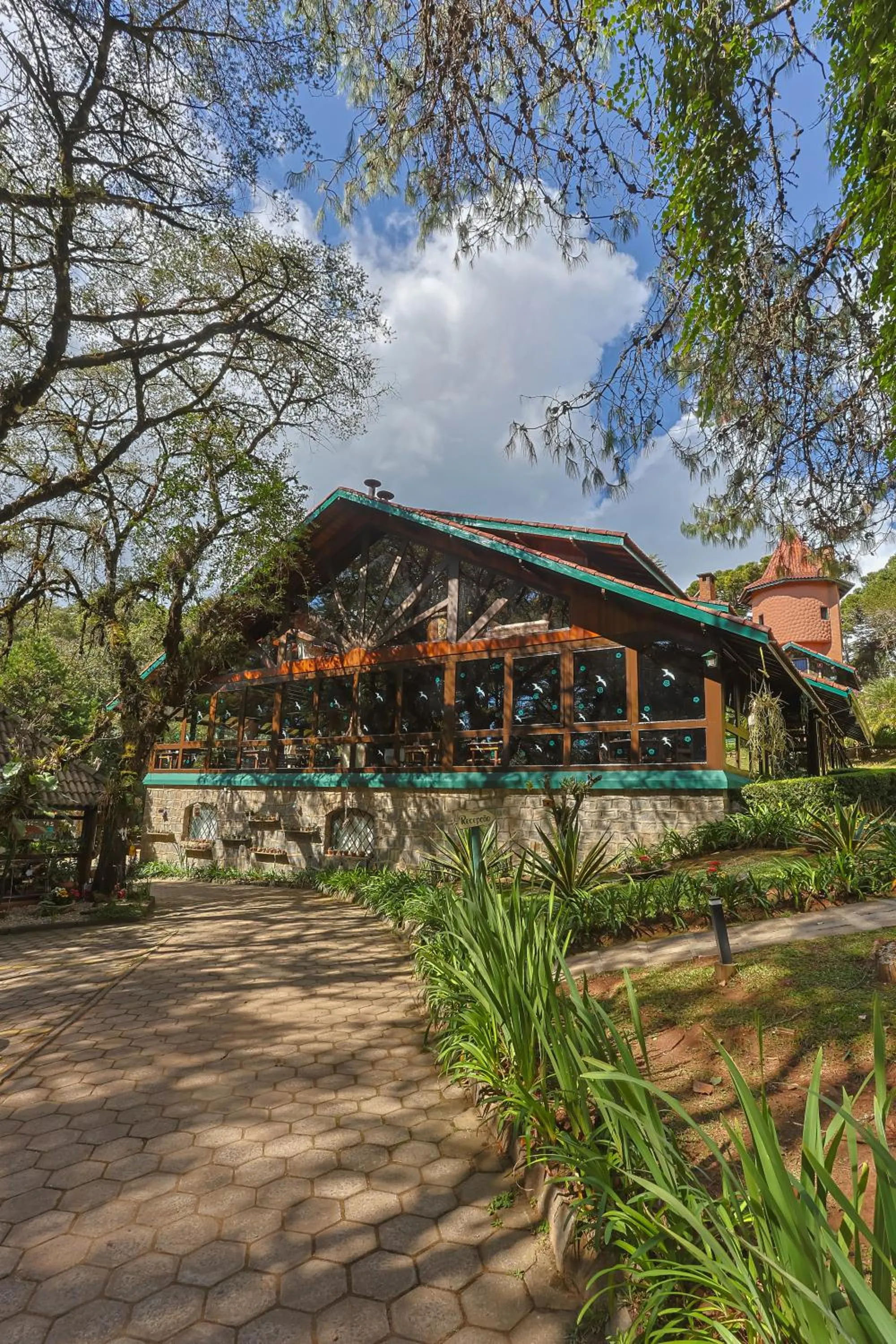 Property building in Pousada & Spa Cantos e Contos