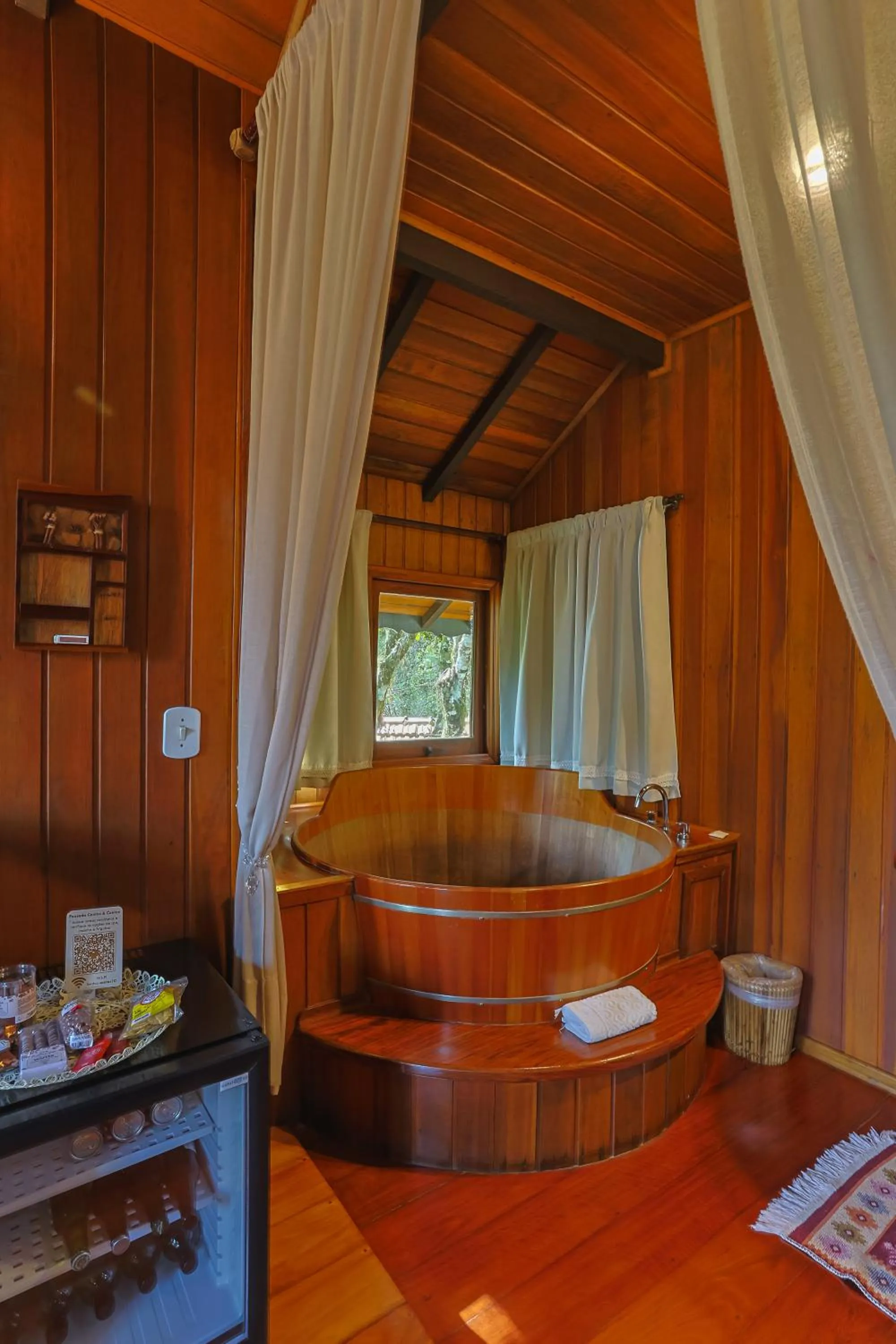 Bath, Bed in Pousada & Spa Cantos e Contos