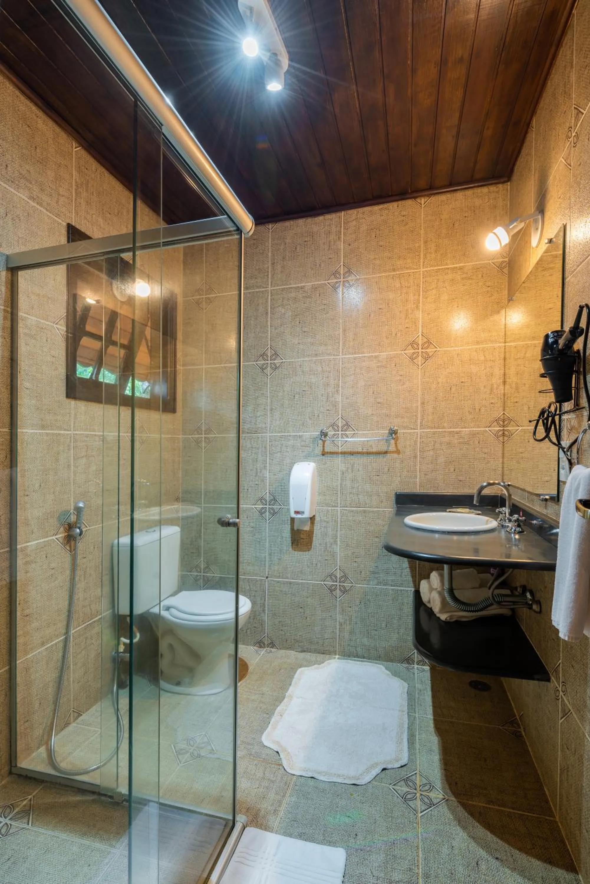 Bathroom in Pousada & Spa Cantos e Contos