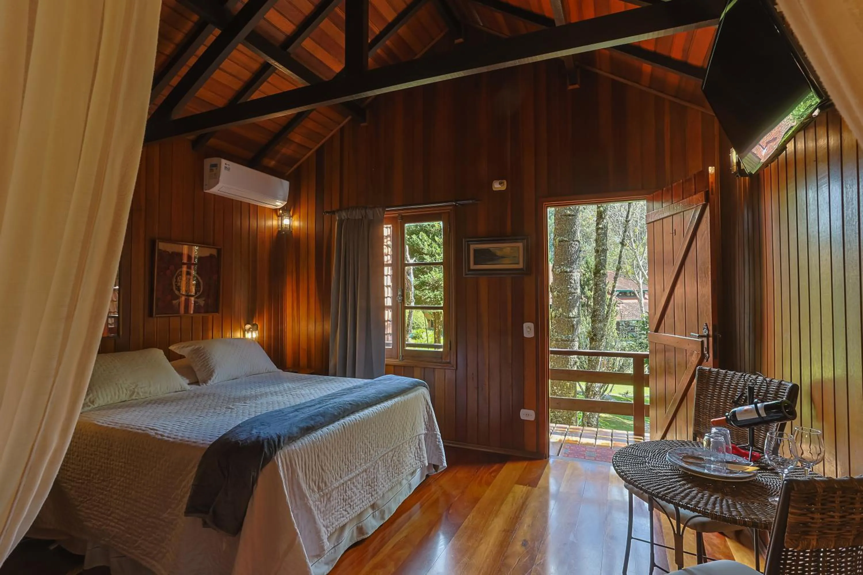 Bedroom, Bed in Pousada & Spa Cantos e Contos