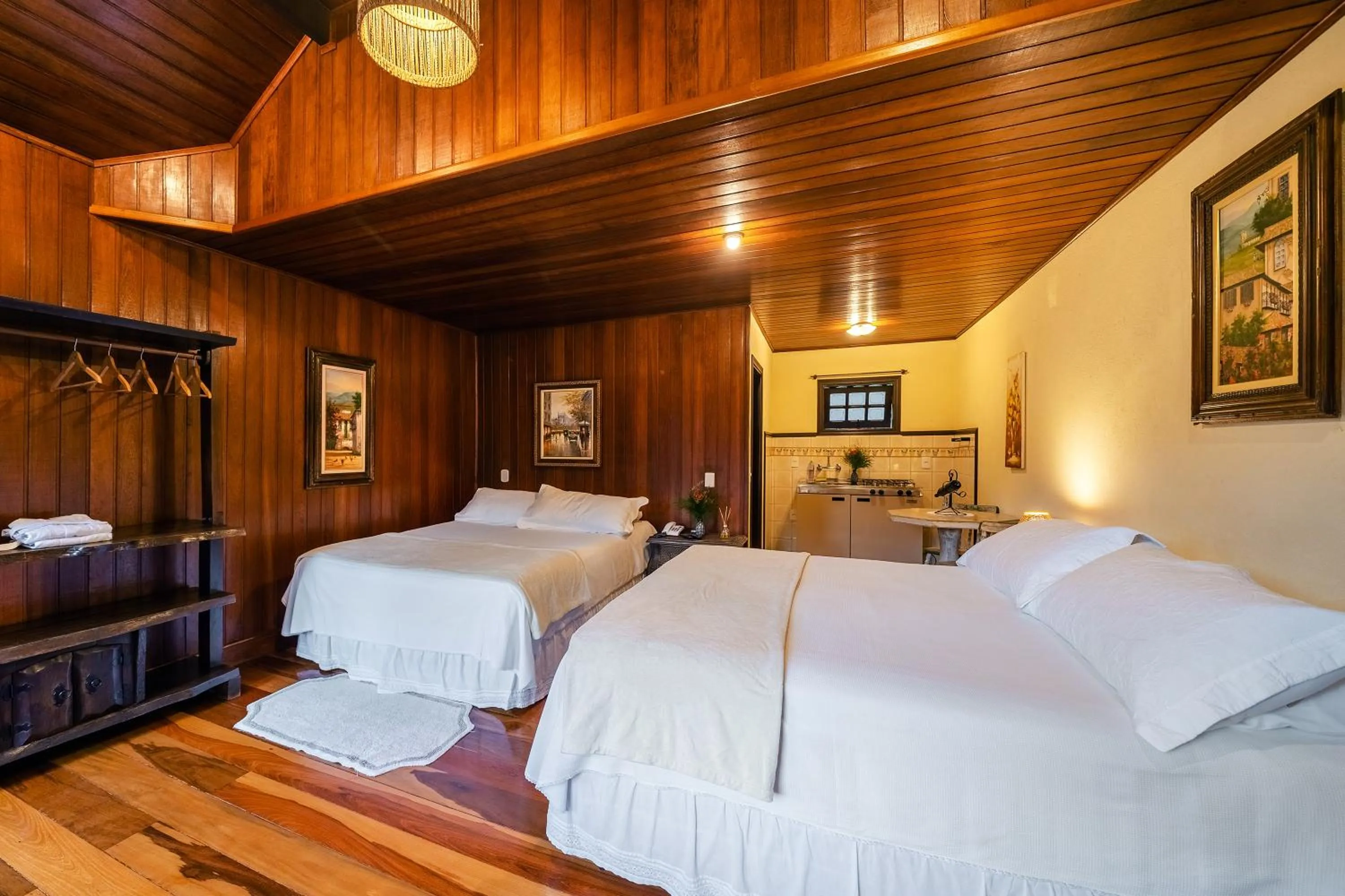 Photo of the whole room, Bed in Pousada & Spa Cantos e Contos