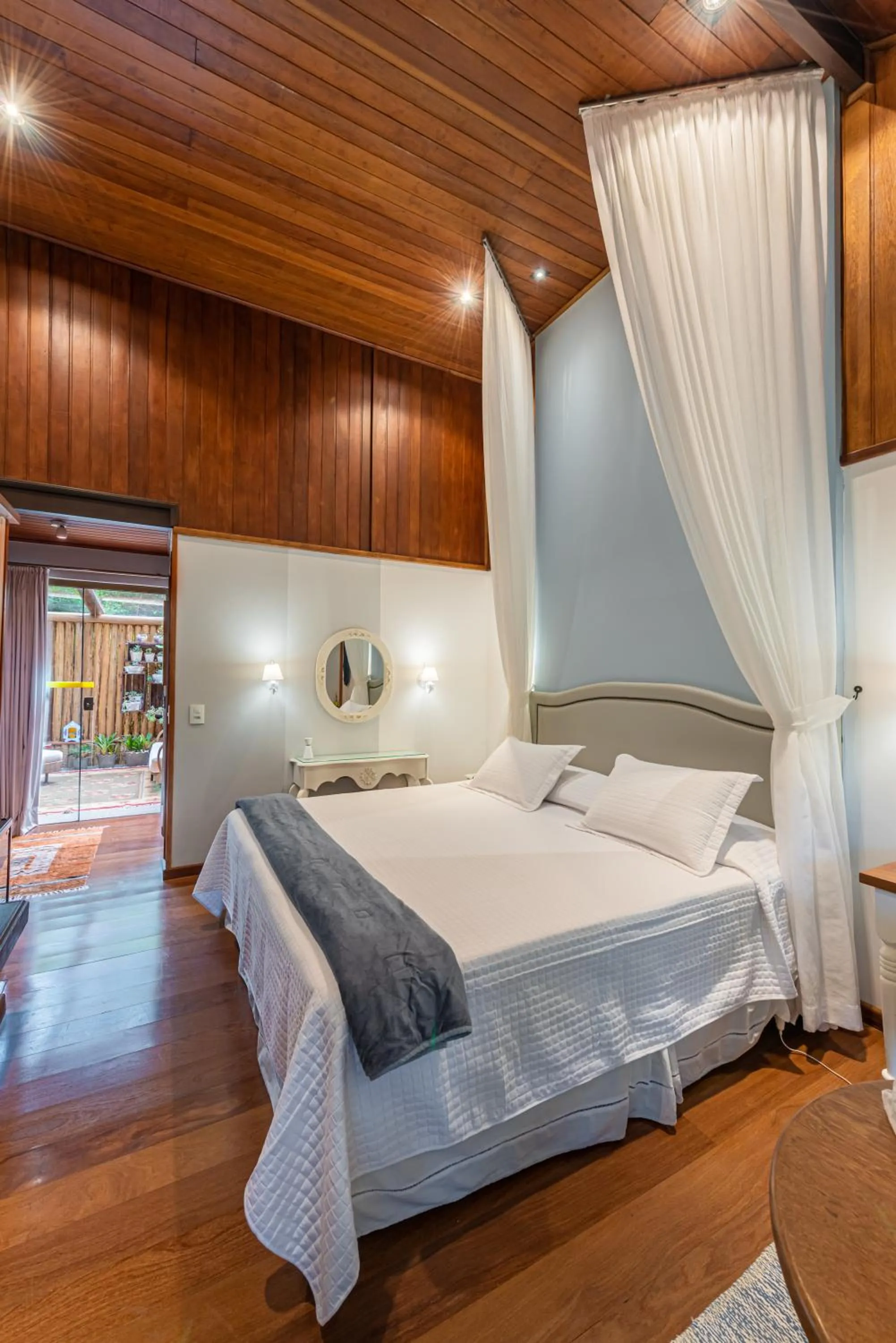 Bedroom, Bed in Pousada & Spa Cantos e Contos