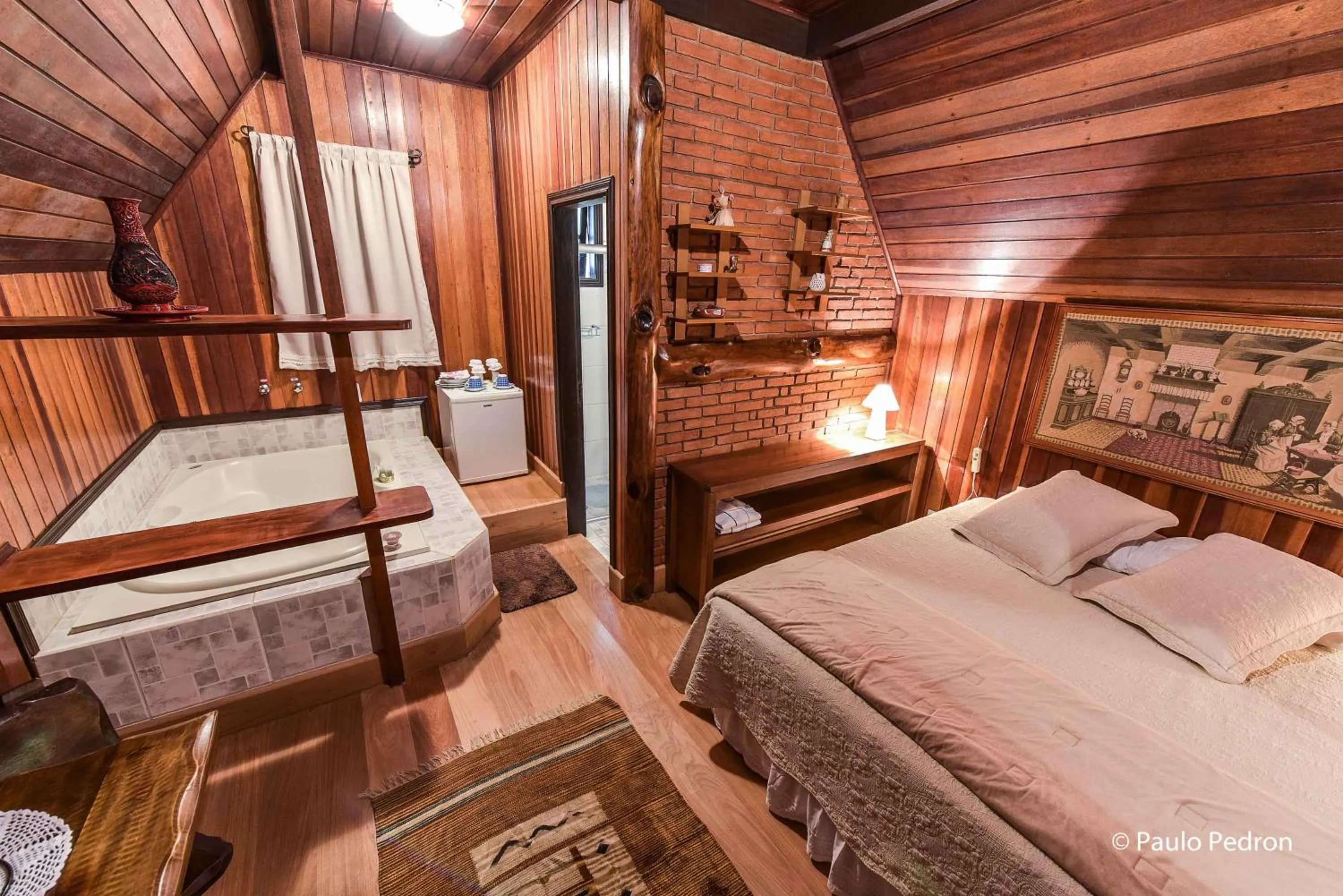 Photo of the whole room, Bed in Pousada & Spa Cantos e Contos