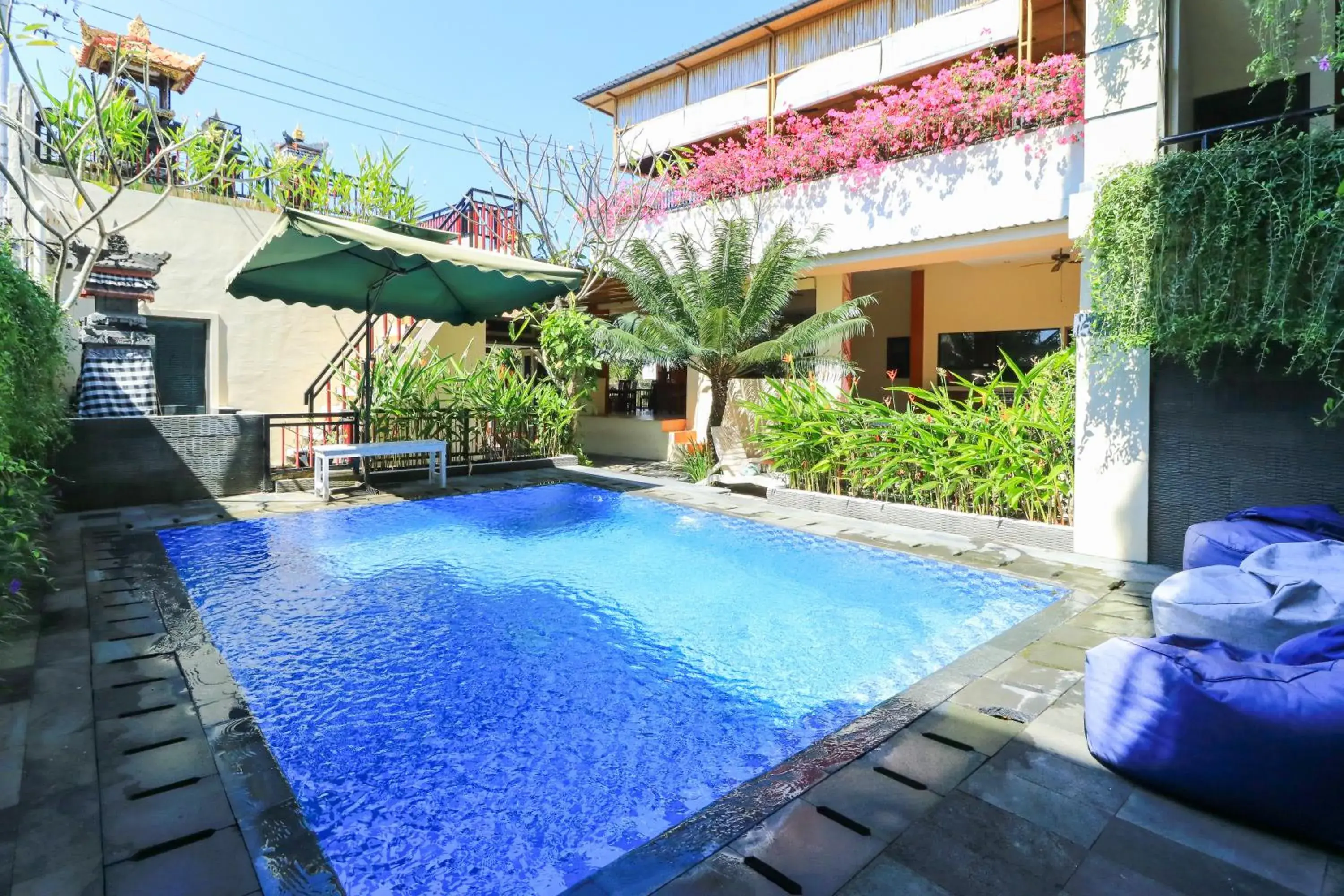 Rantun's Place Nusa Dua Rantun's Place Nusa Dua