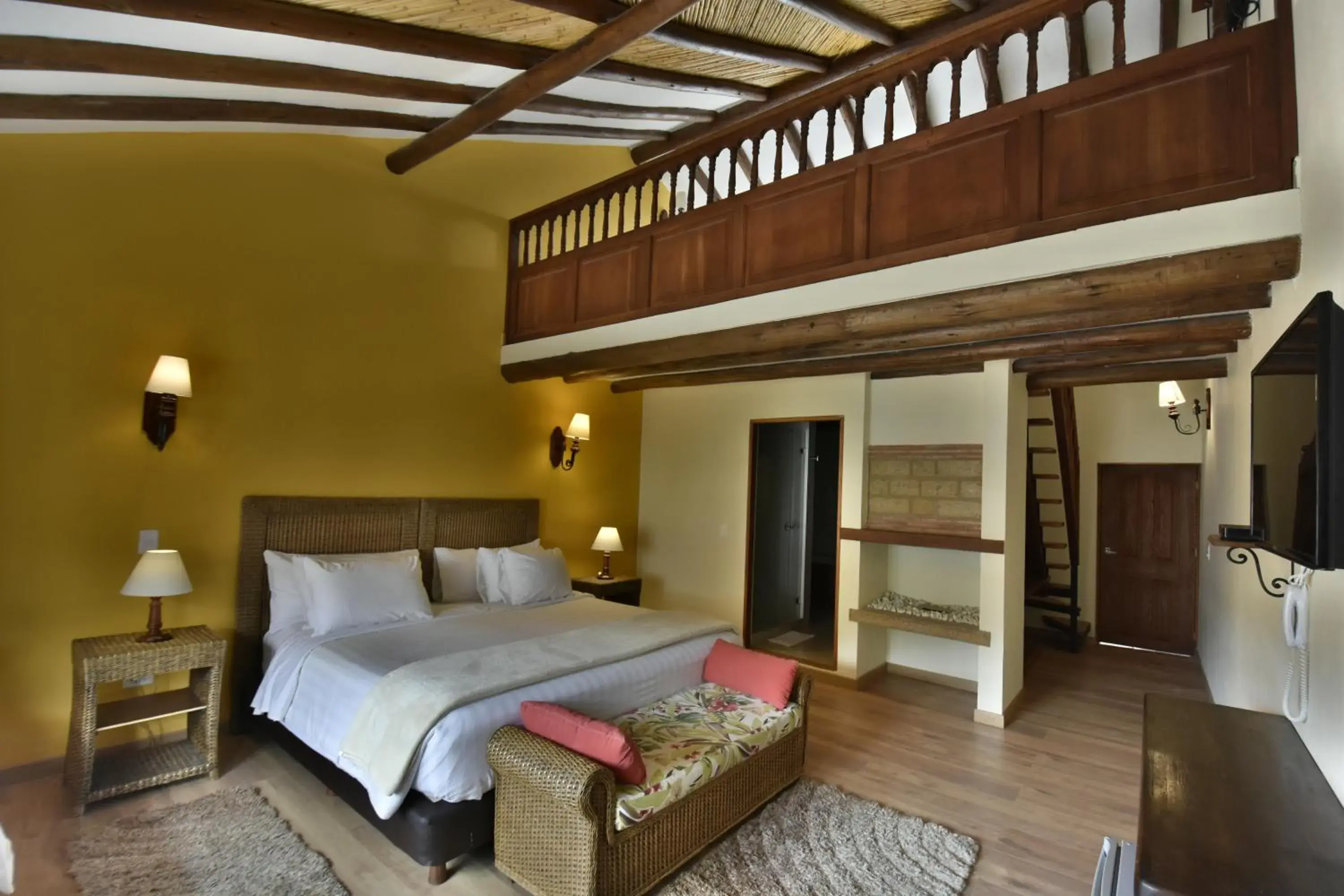 Family Room in Hotel Campanario de la Villa Family Room in Hotel Campanario de la Villa