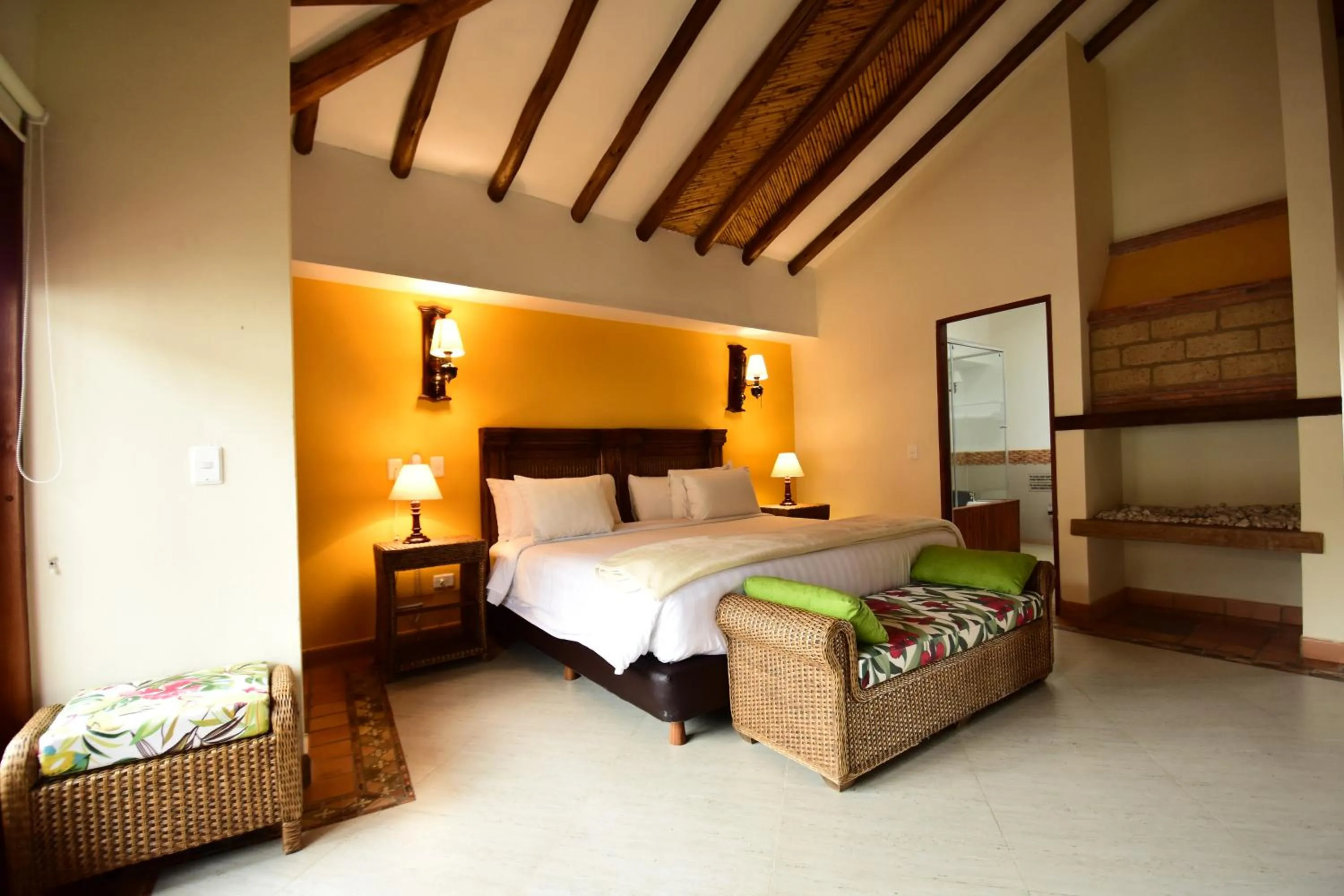 Bed in Hotel Campanario de la Villa