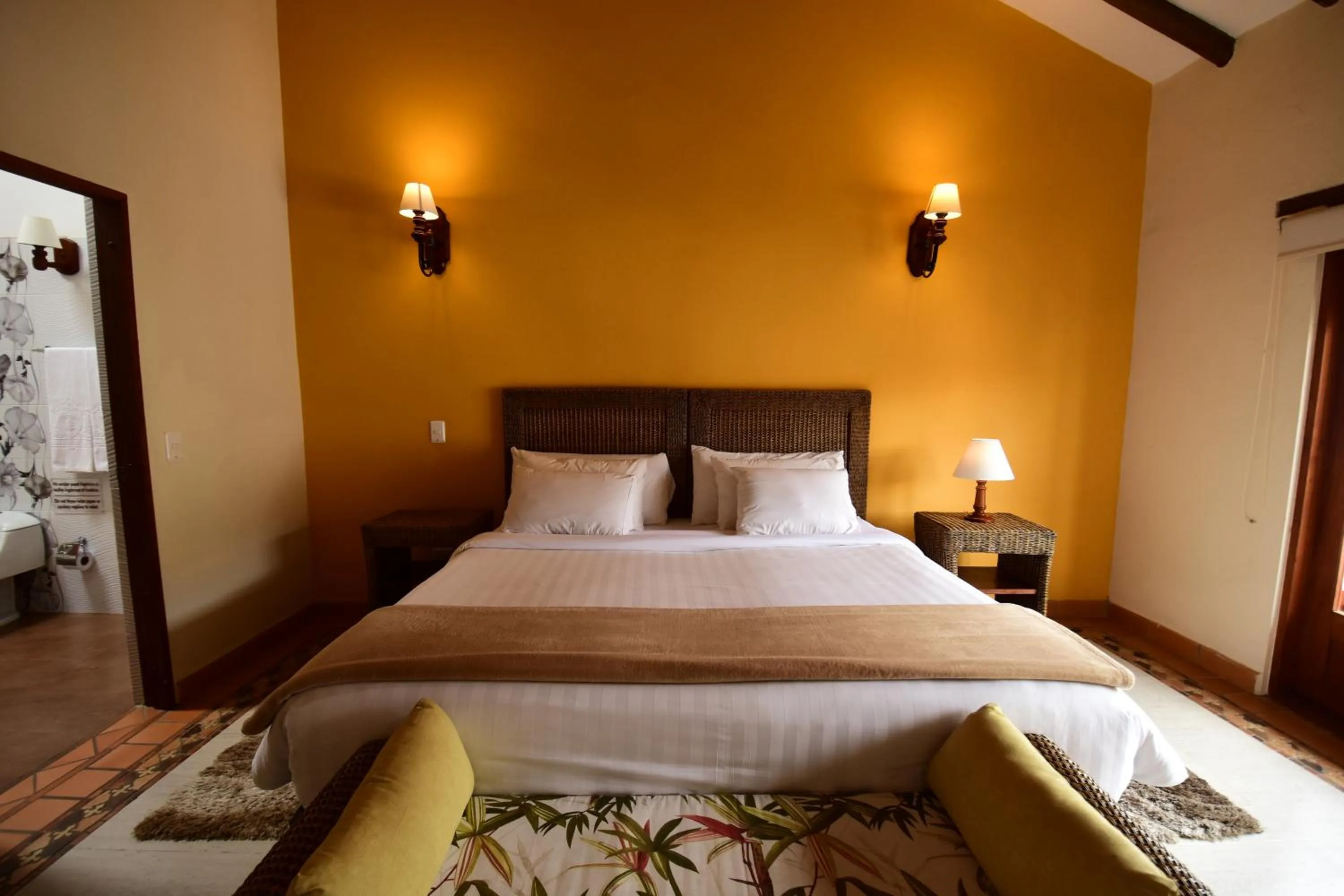 Bed in Hotel Campanario de la Villa