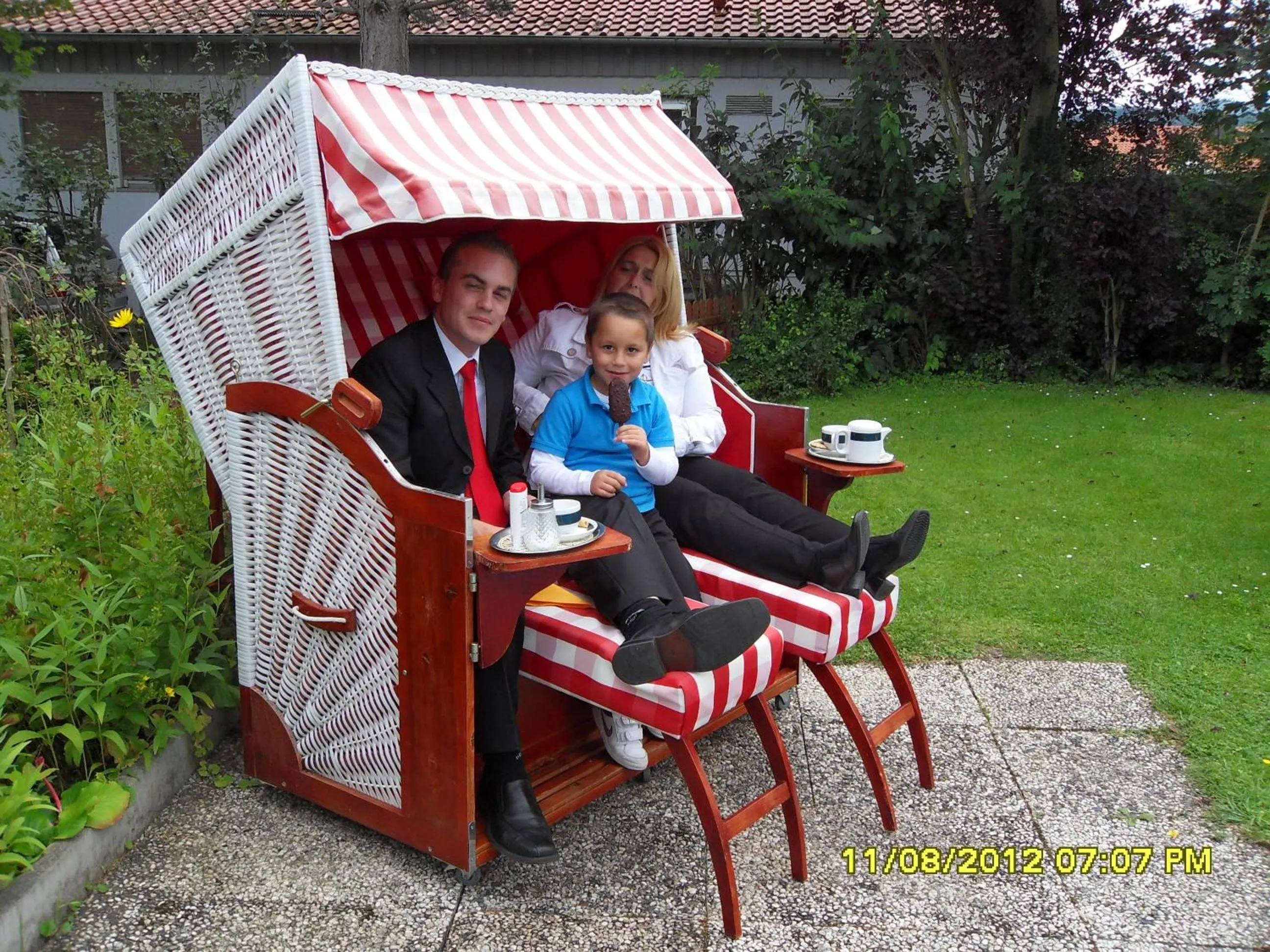 group of guests in Hotel Del Sol
