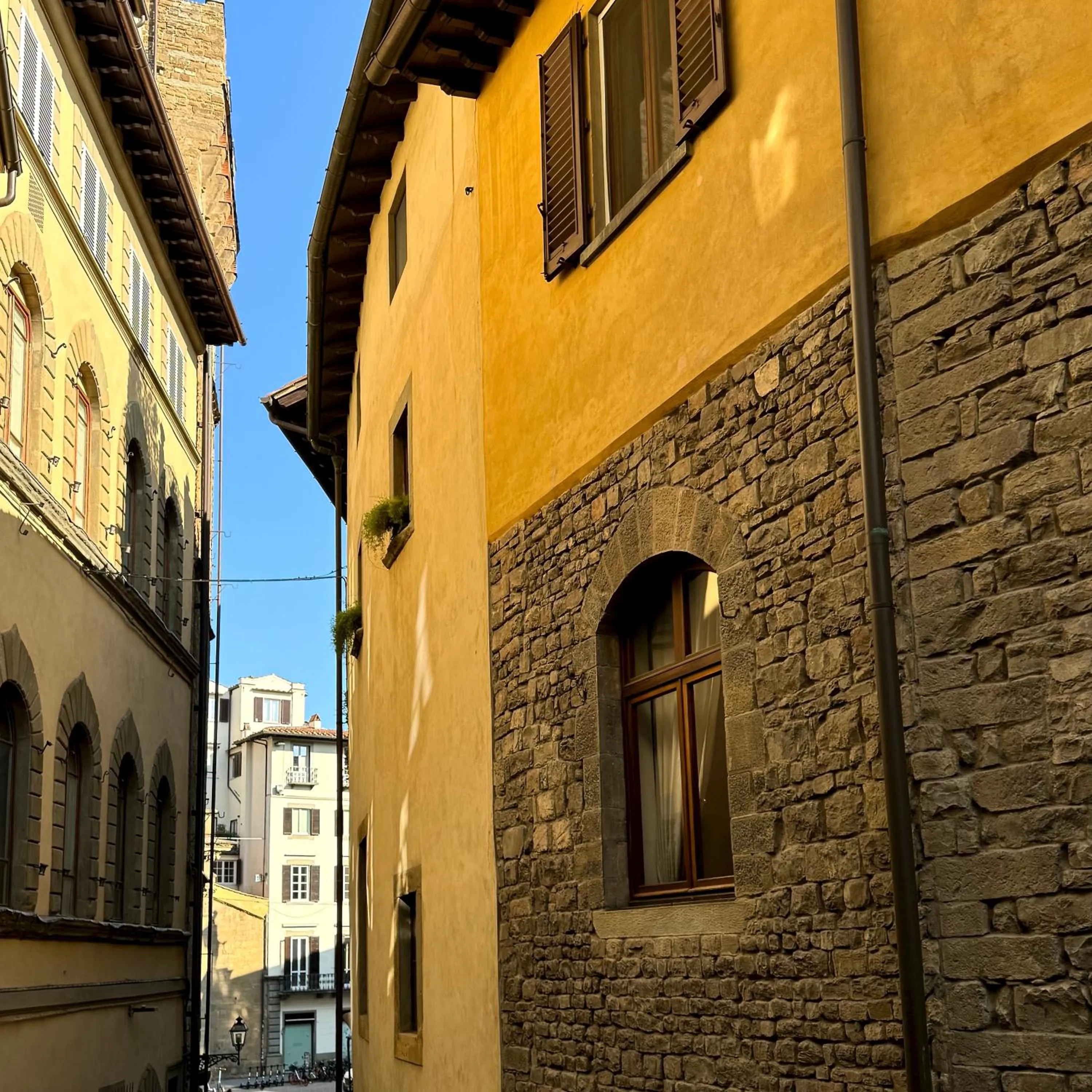 Street view in Hotel Cestelli