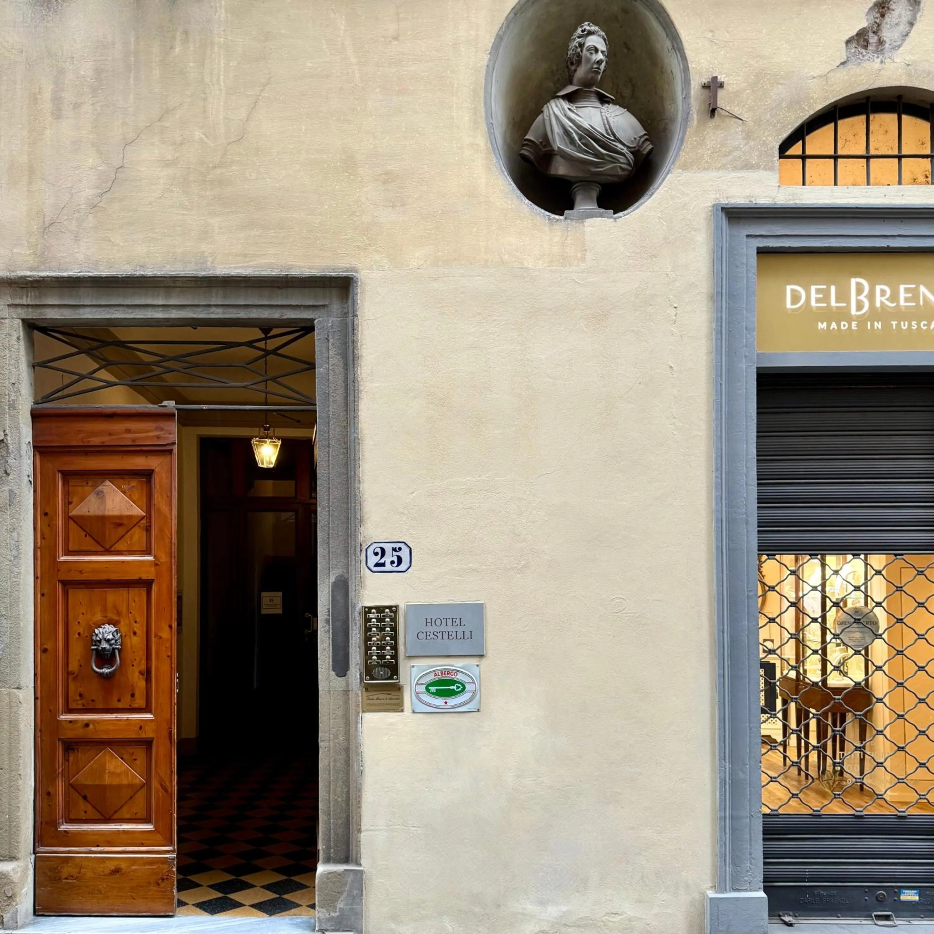 Property building in Hotel Cestelli