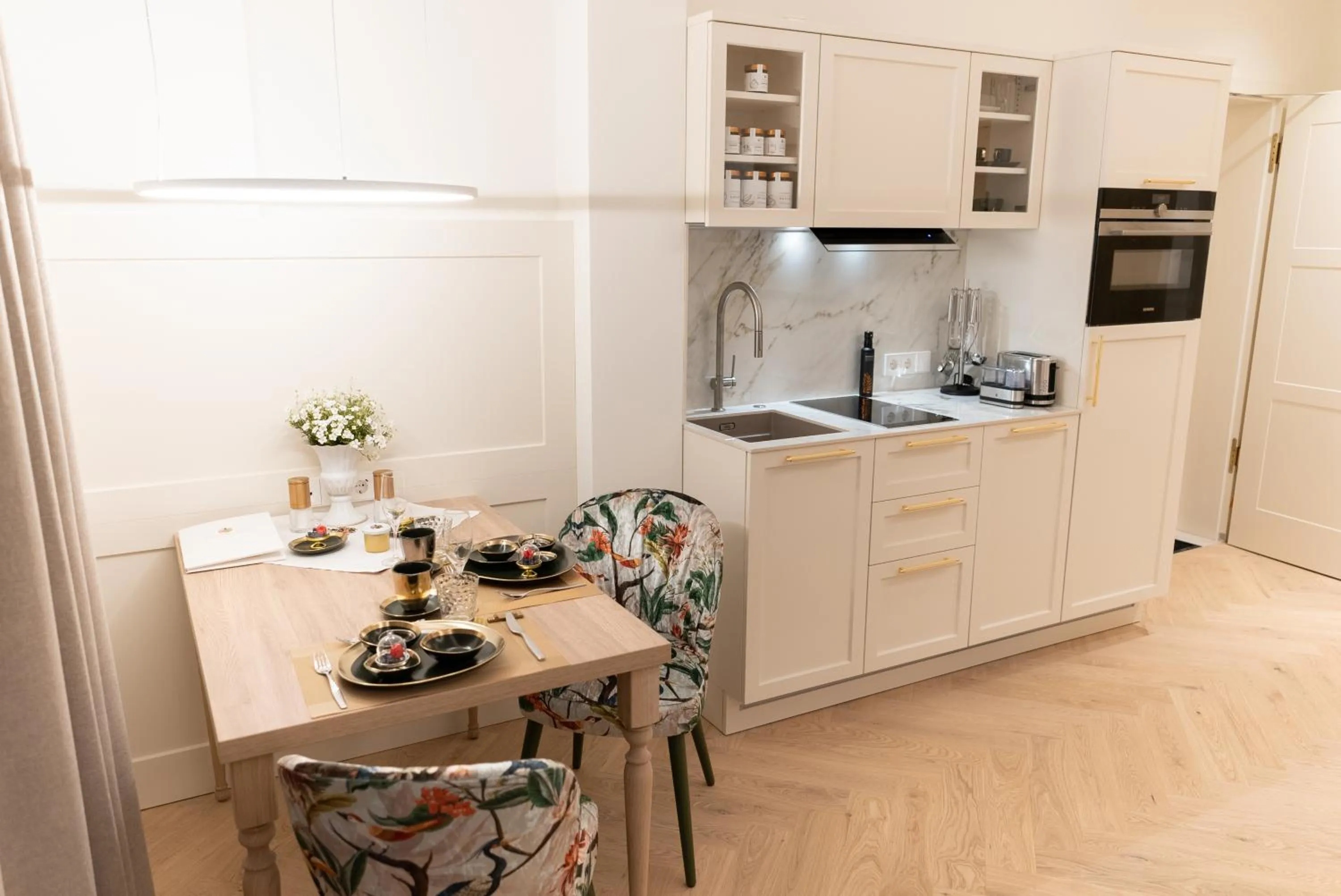 Coffee/tea facilities in SCHLOSSRESIDENZ - Boutique Apartments & Hotel Suiten