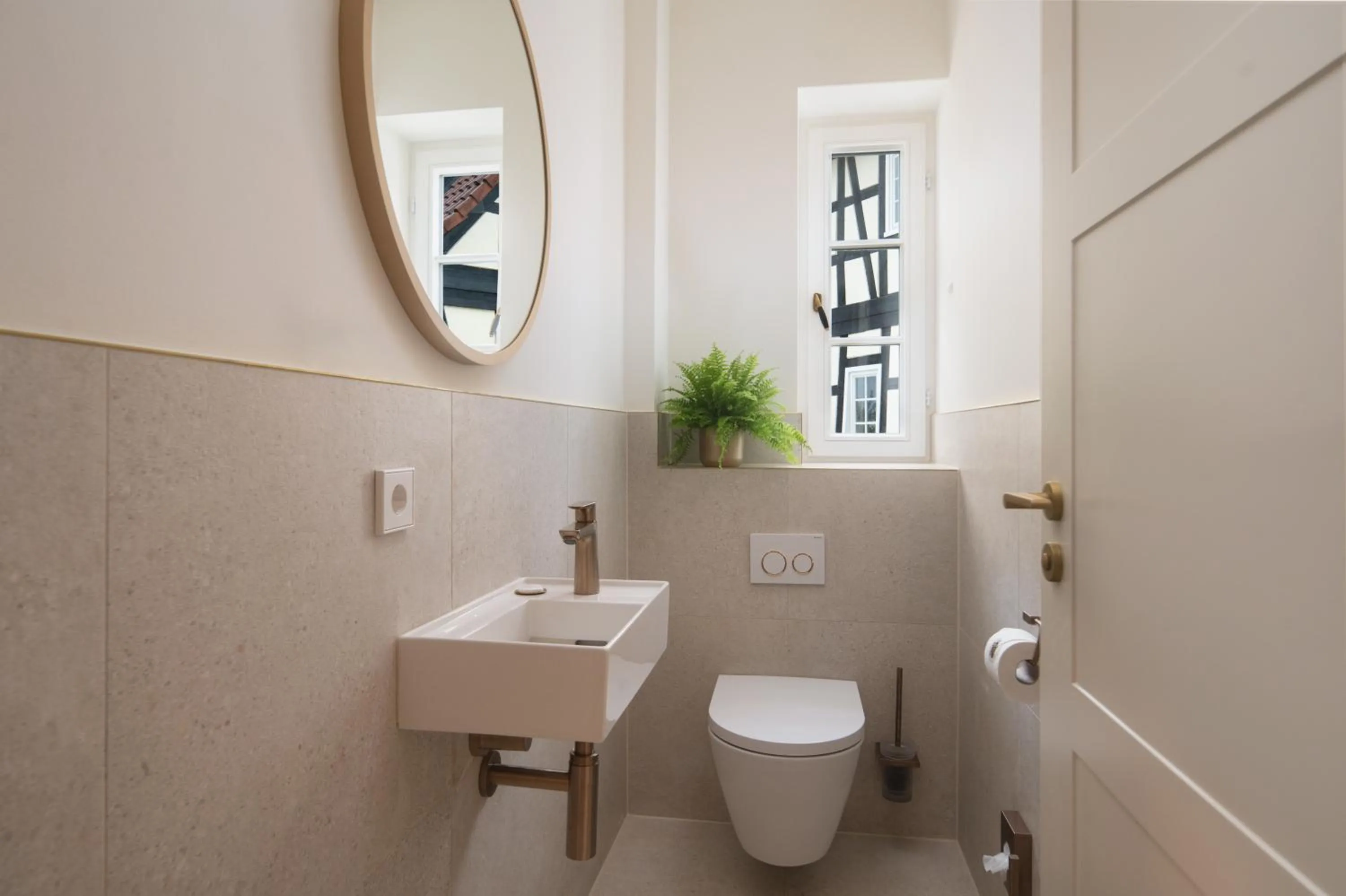 Toilet in SCHLOSSRESIDENZ - Boutique Apartments & Hotel Suiten