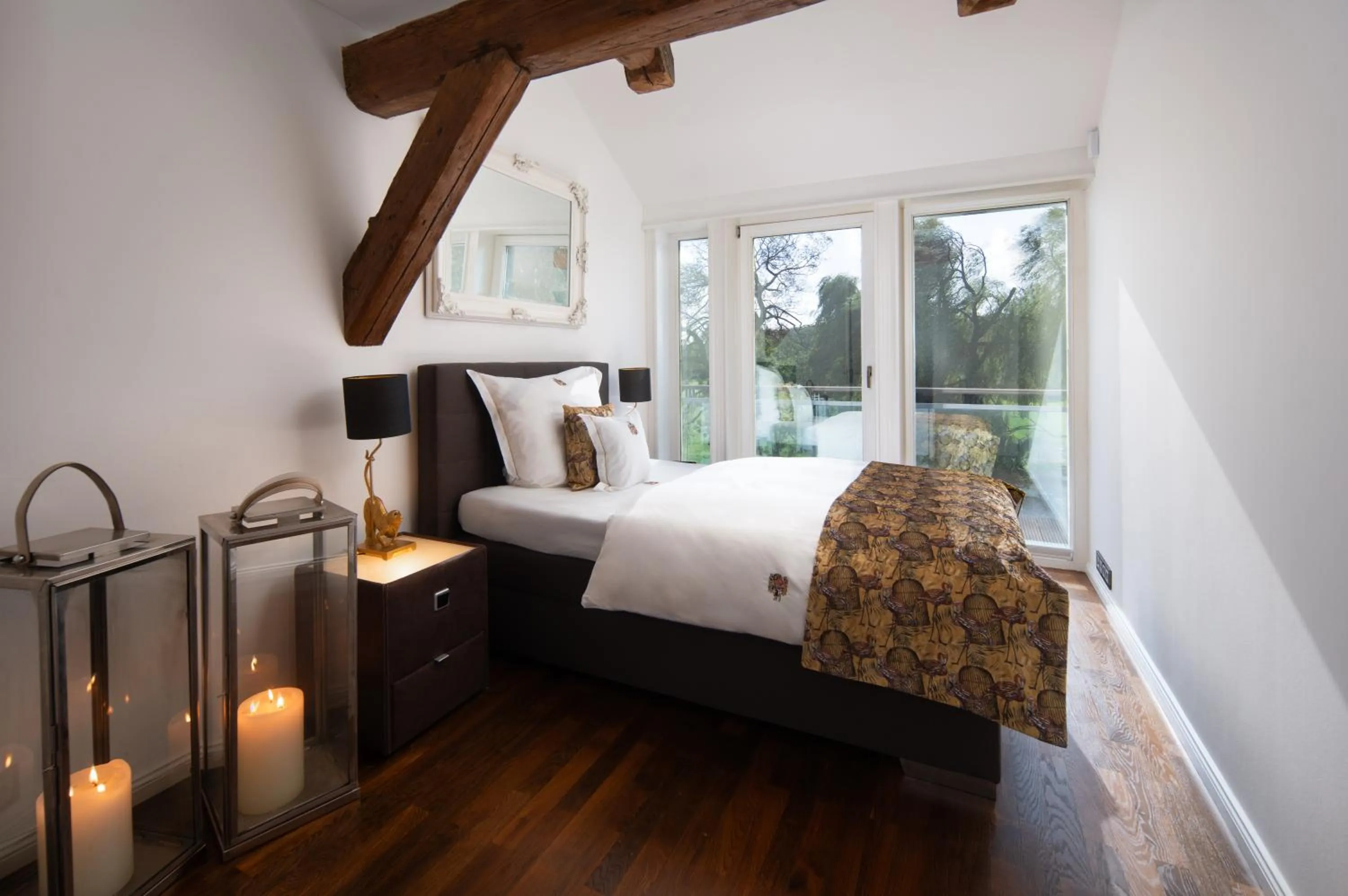 Bed in SCHLOSSRESIDENZ - Boutique Apartments & Hotel Suiten