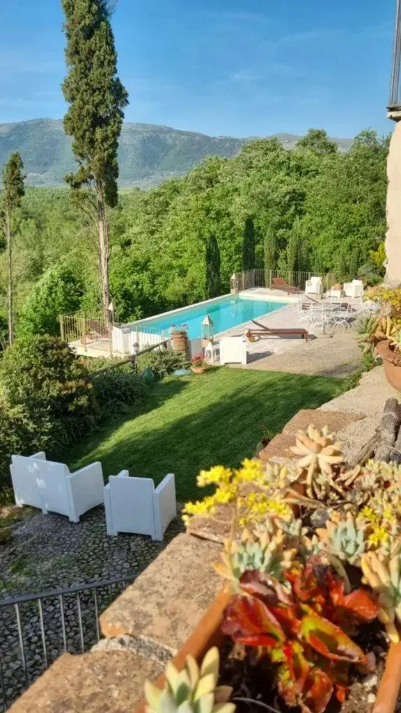 Tenuta di Vico Moricino Tenuta di Vico Moricino