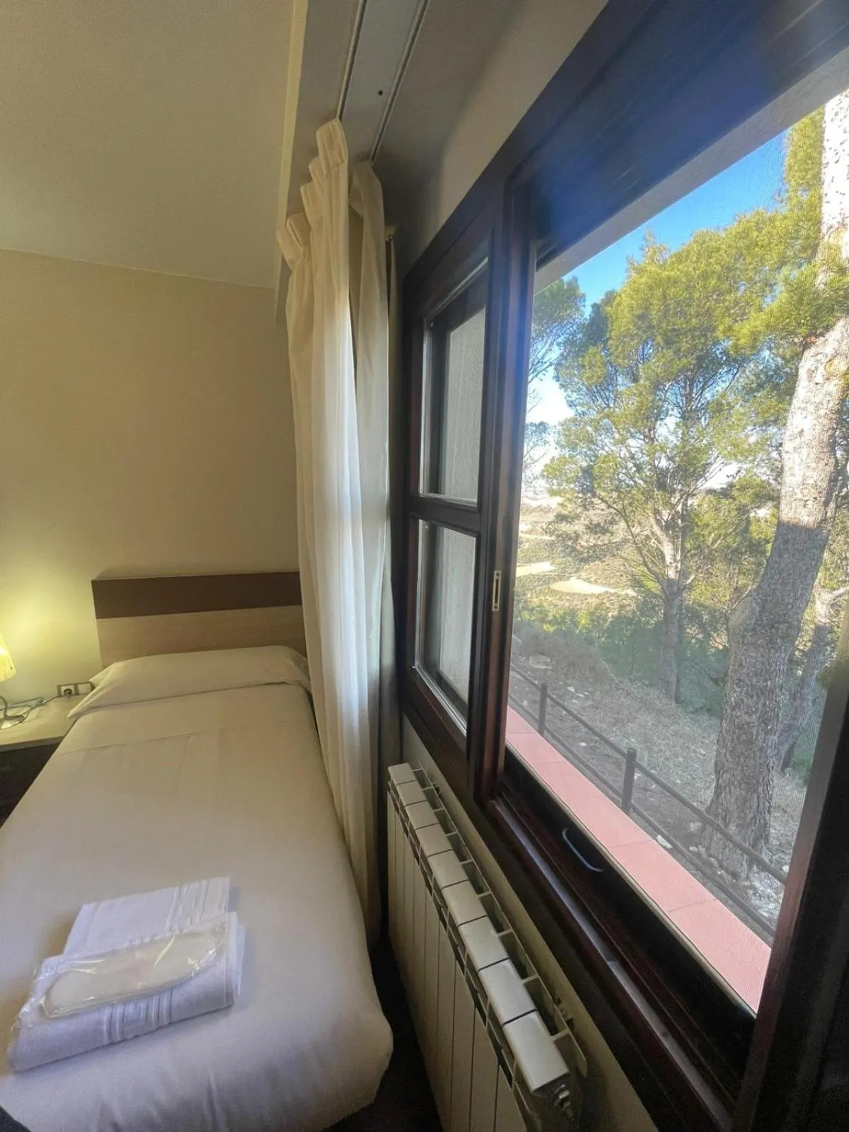 Bed in Hotel Santuario de Sancho Abarca