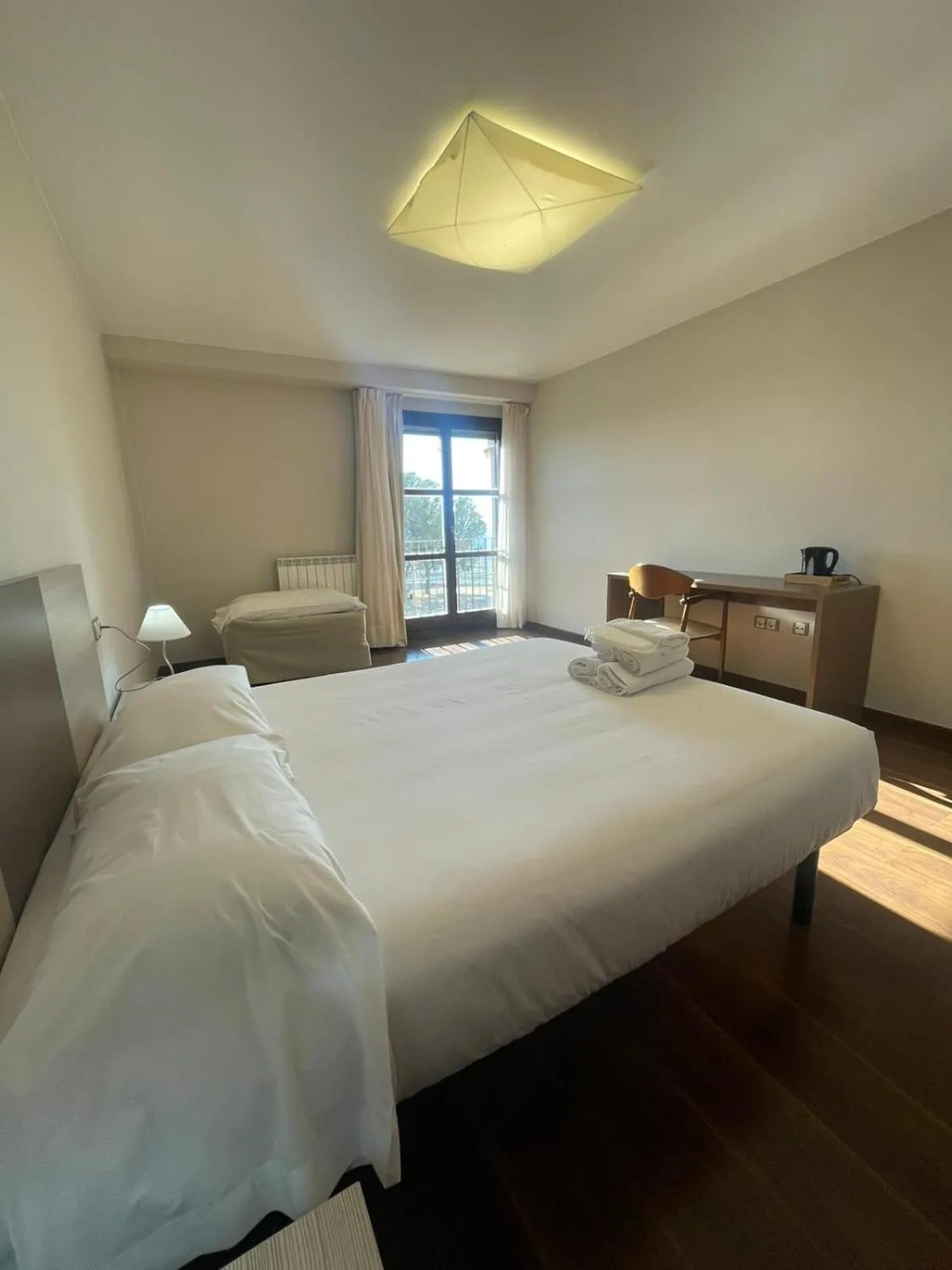 Bed in Hotel Santuario de Sancho Abarca