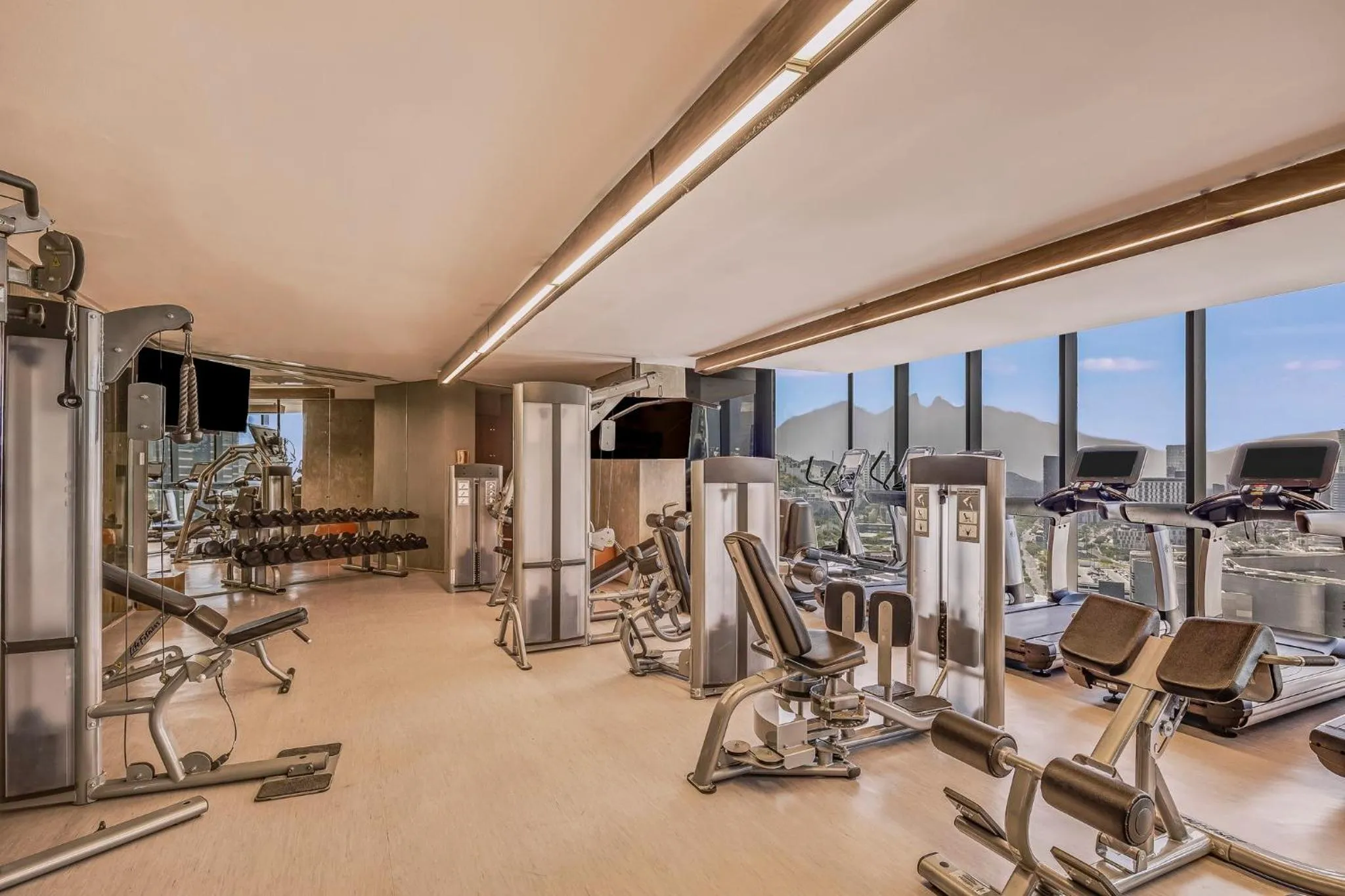 Fitness centre/facilities in Live Aqua Monterrey