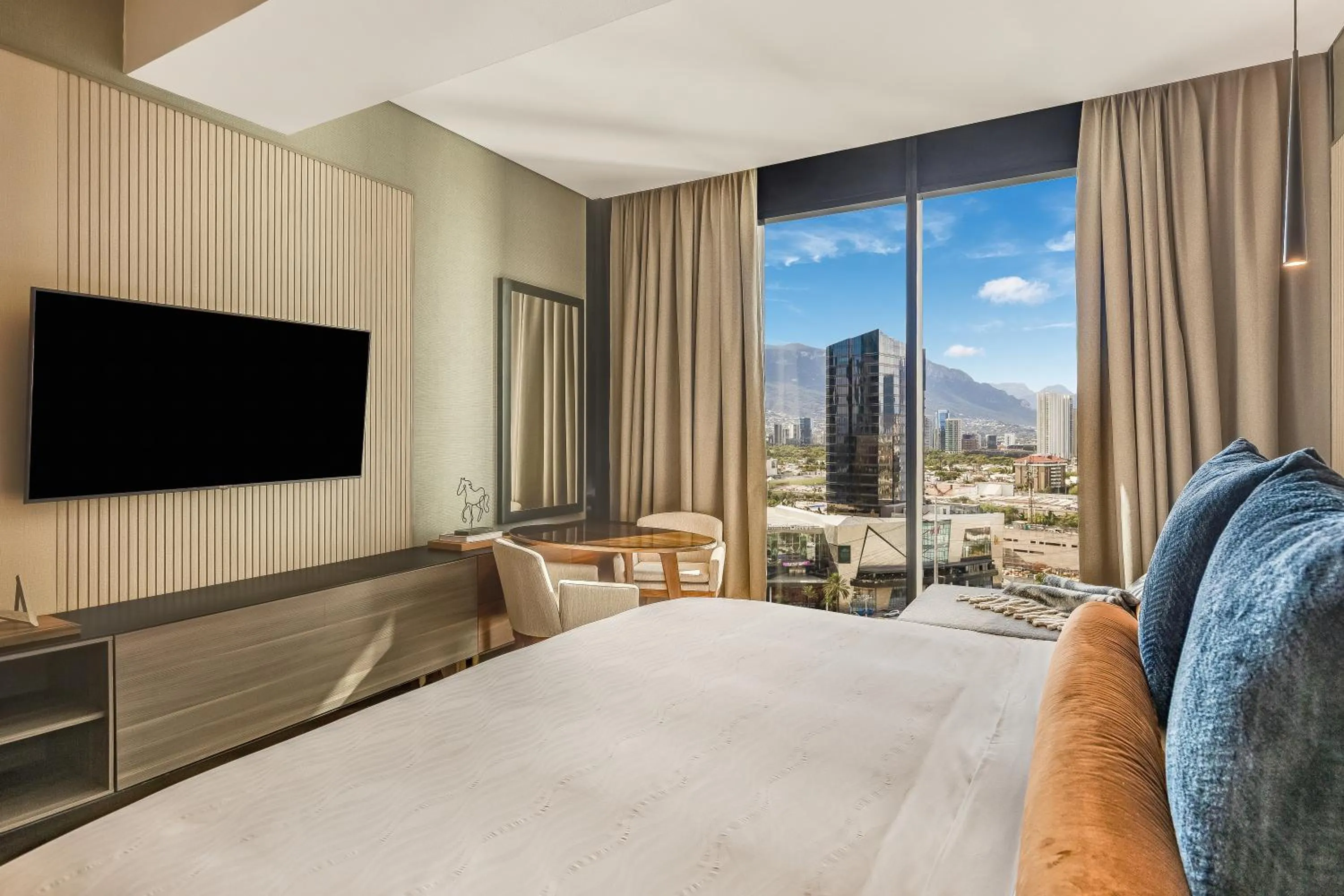 Bed in Live Aqua Monterrey