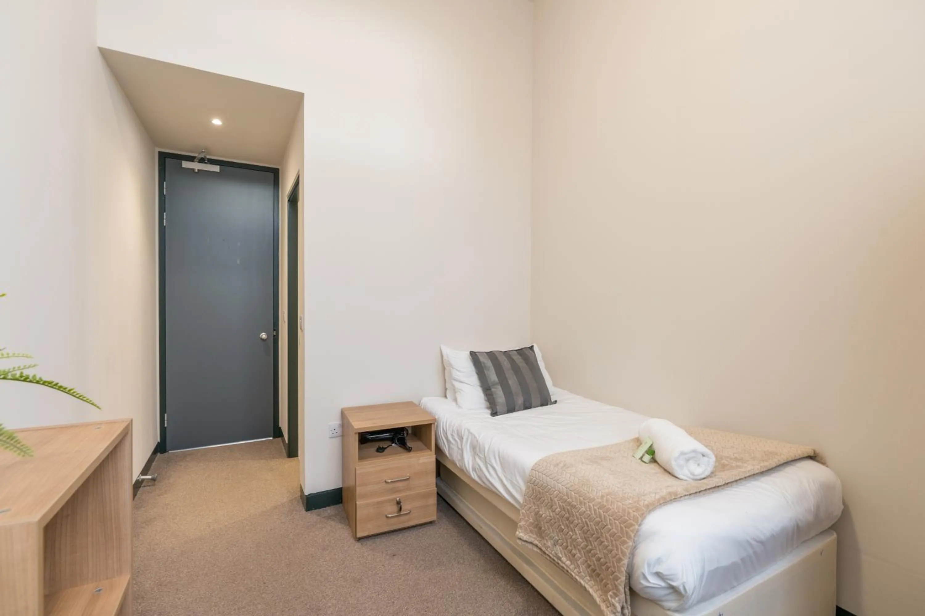 JOIVY Meadows Park En-Suite Rooms