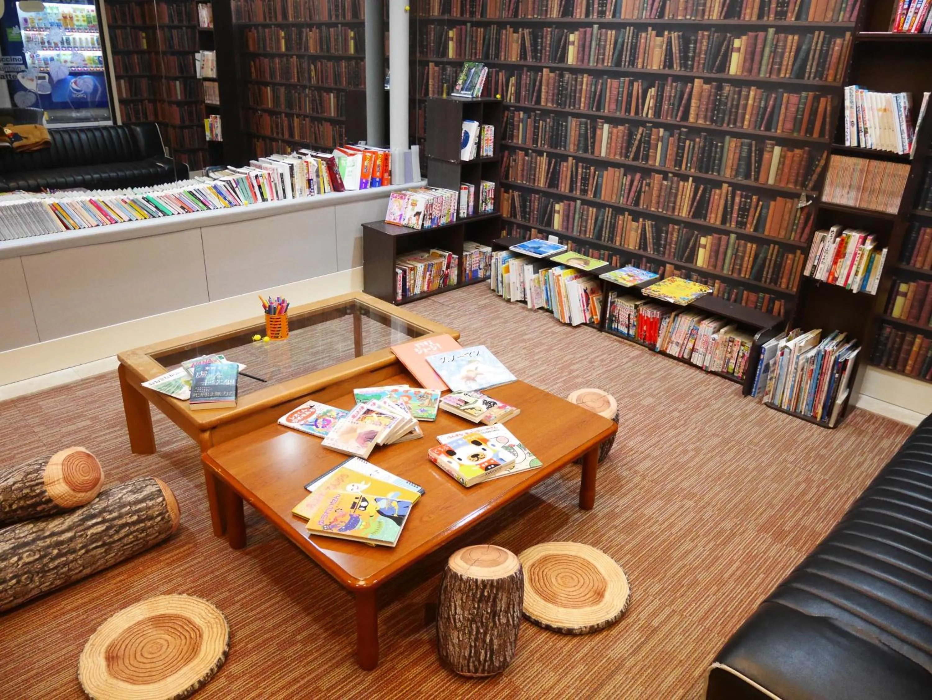 Library in Reyzenit Kinosaki Suite VILLA