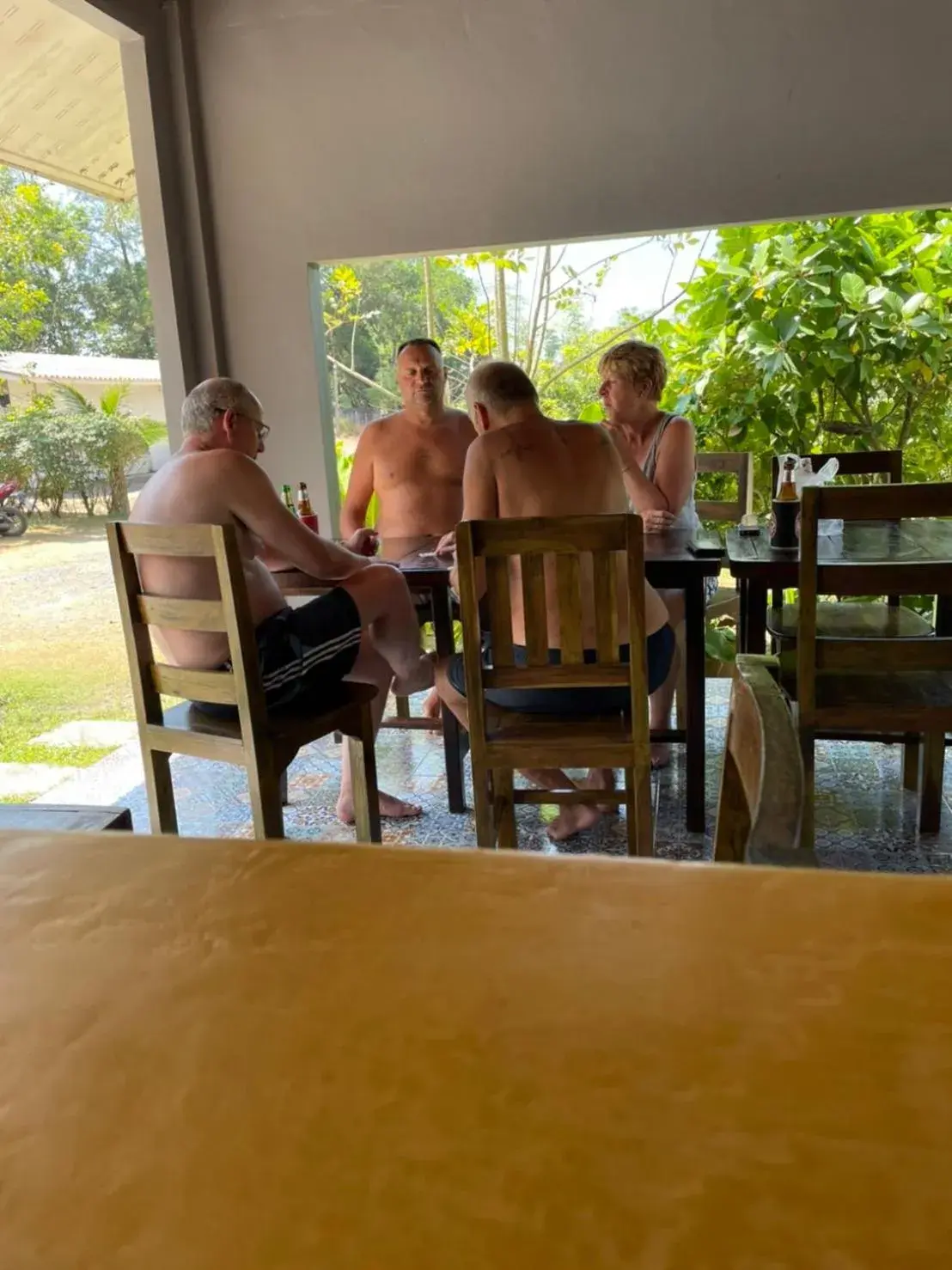 Restaurant/places to eat in Suksompong Resort Restaurant/places to eat in Suksompong Resort