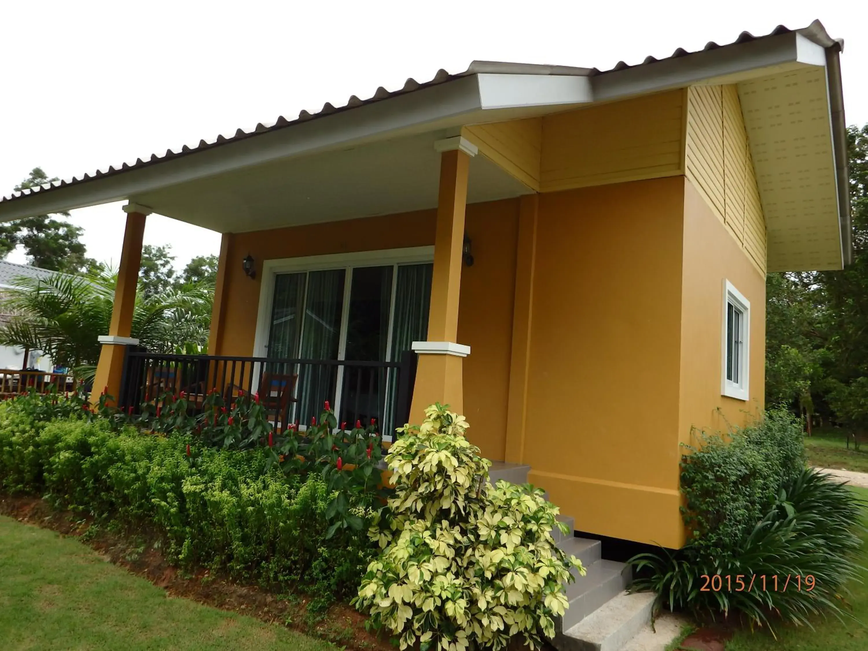 Facade/entrance in Suksompong Resort Facade/entrance in Suksompong Resort