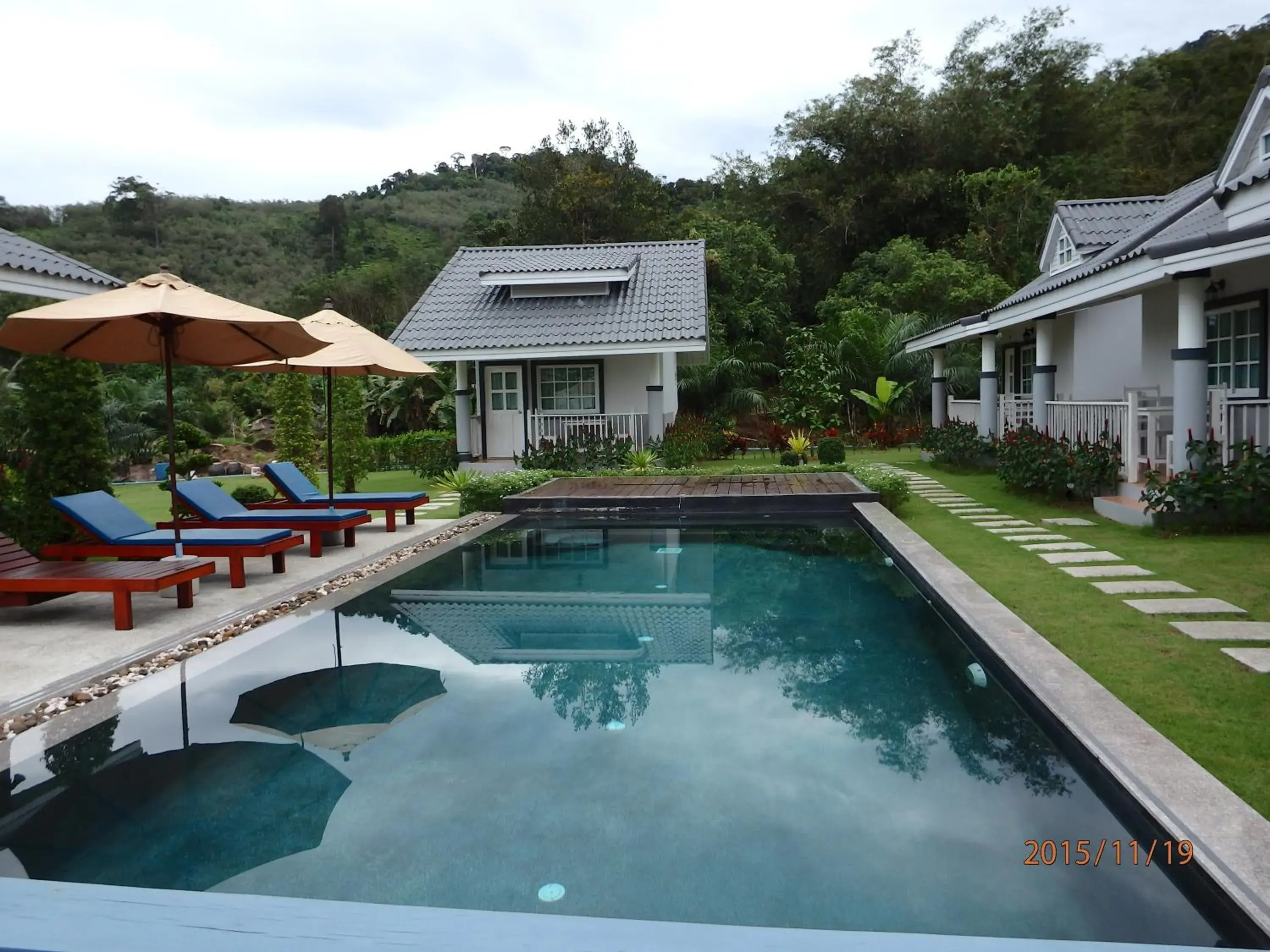 Restaurant/places to eat in Suksompong Resort Restaurant/places to eat in Suksompong Resort