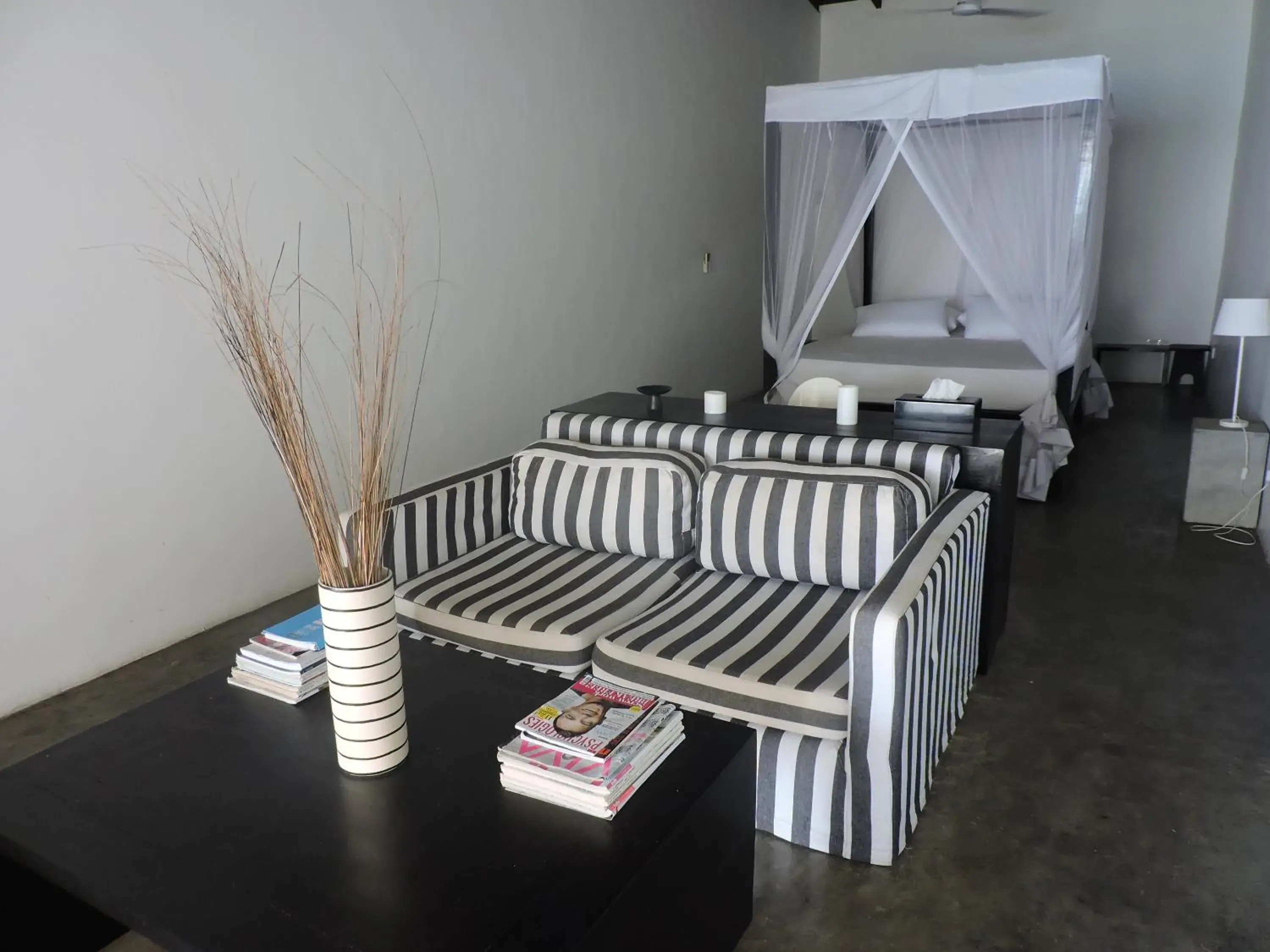 Double Room with Sea View in Galle Henna Beach House Double Room with Sea View in Galle Henna Beach House