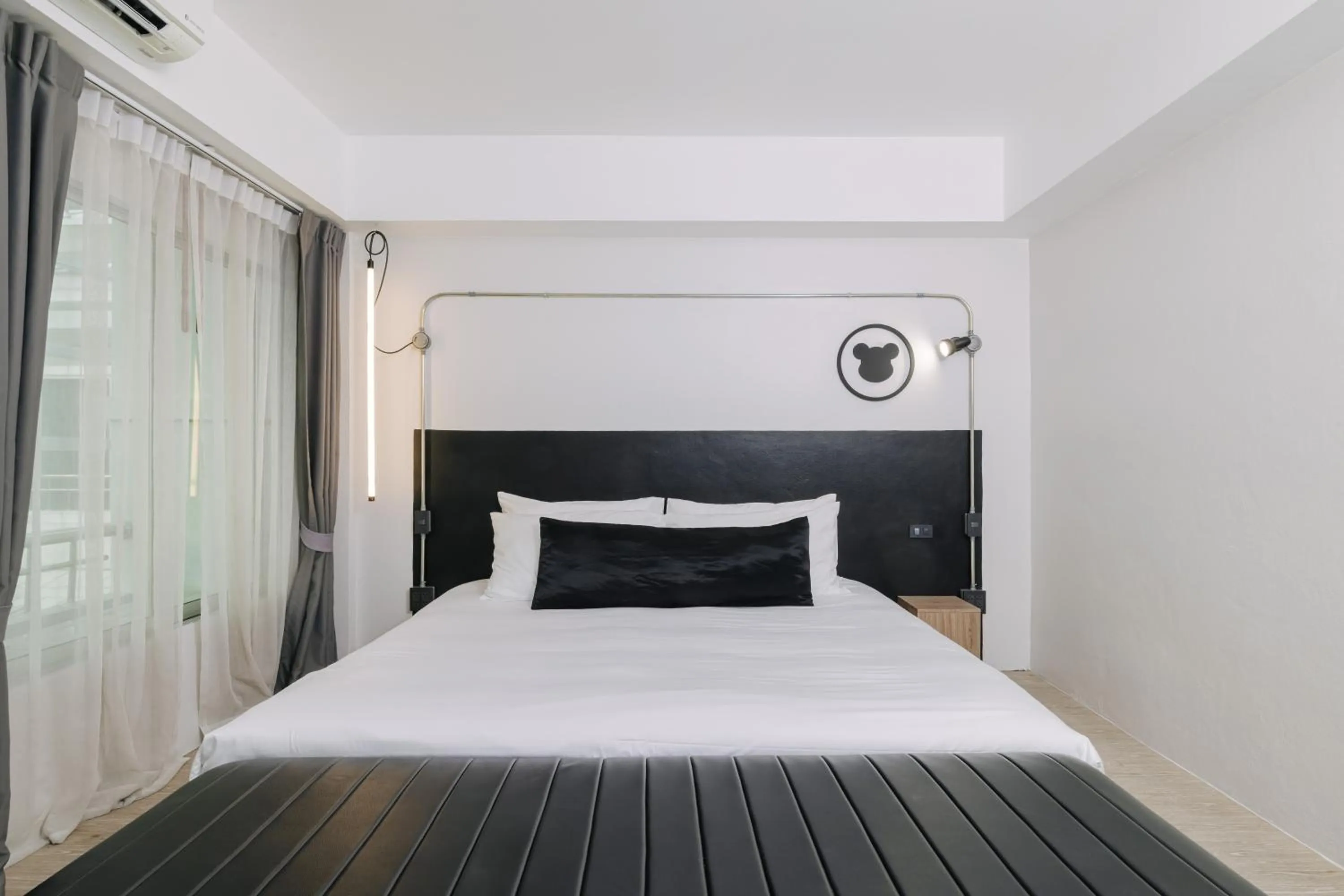 Bed in The Core Gallery Hotel