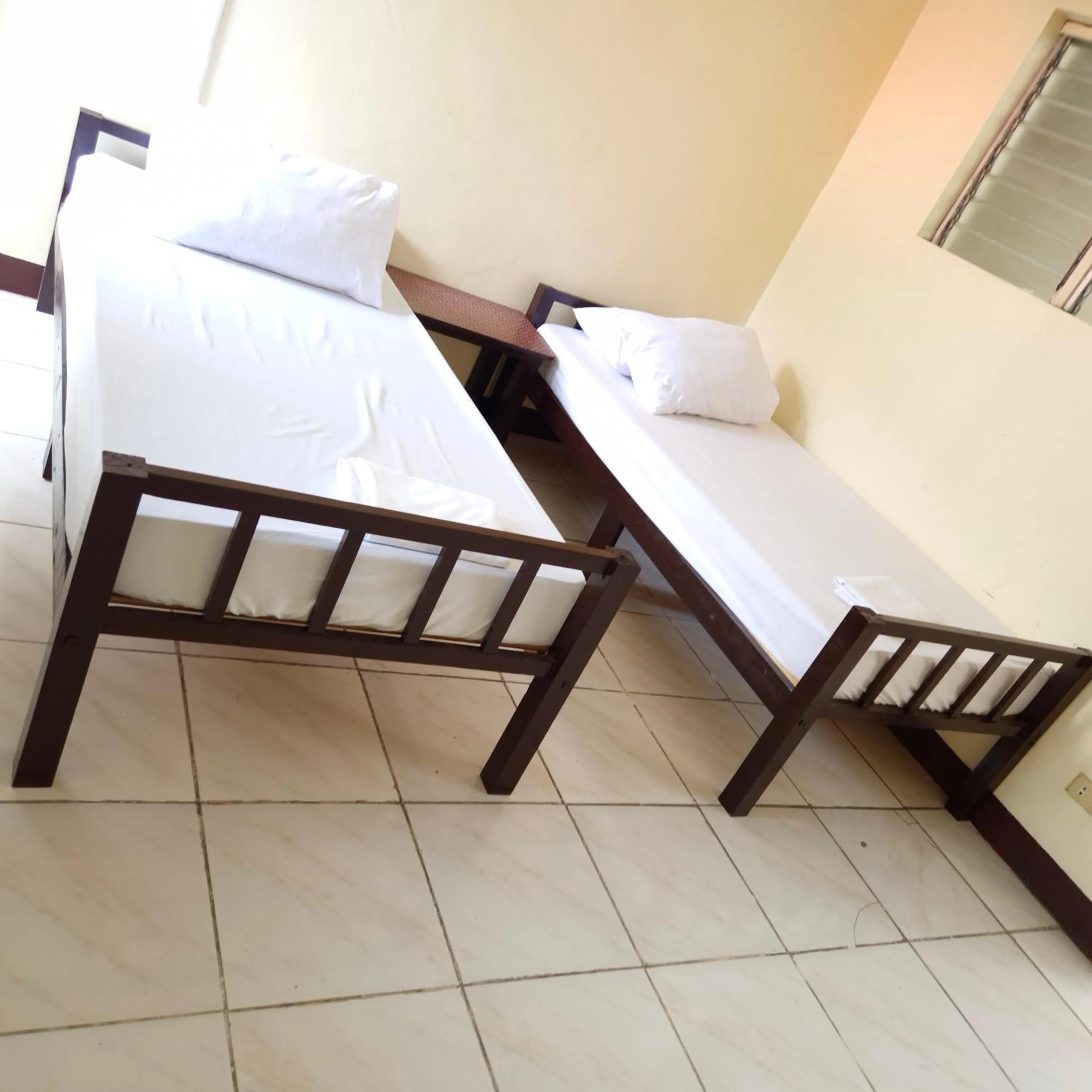 Bedroom, Bed in Cool Martin Family Hotel and Resort