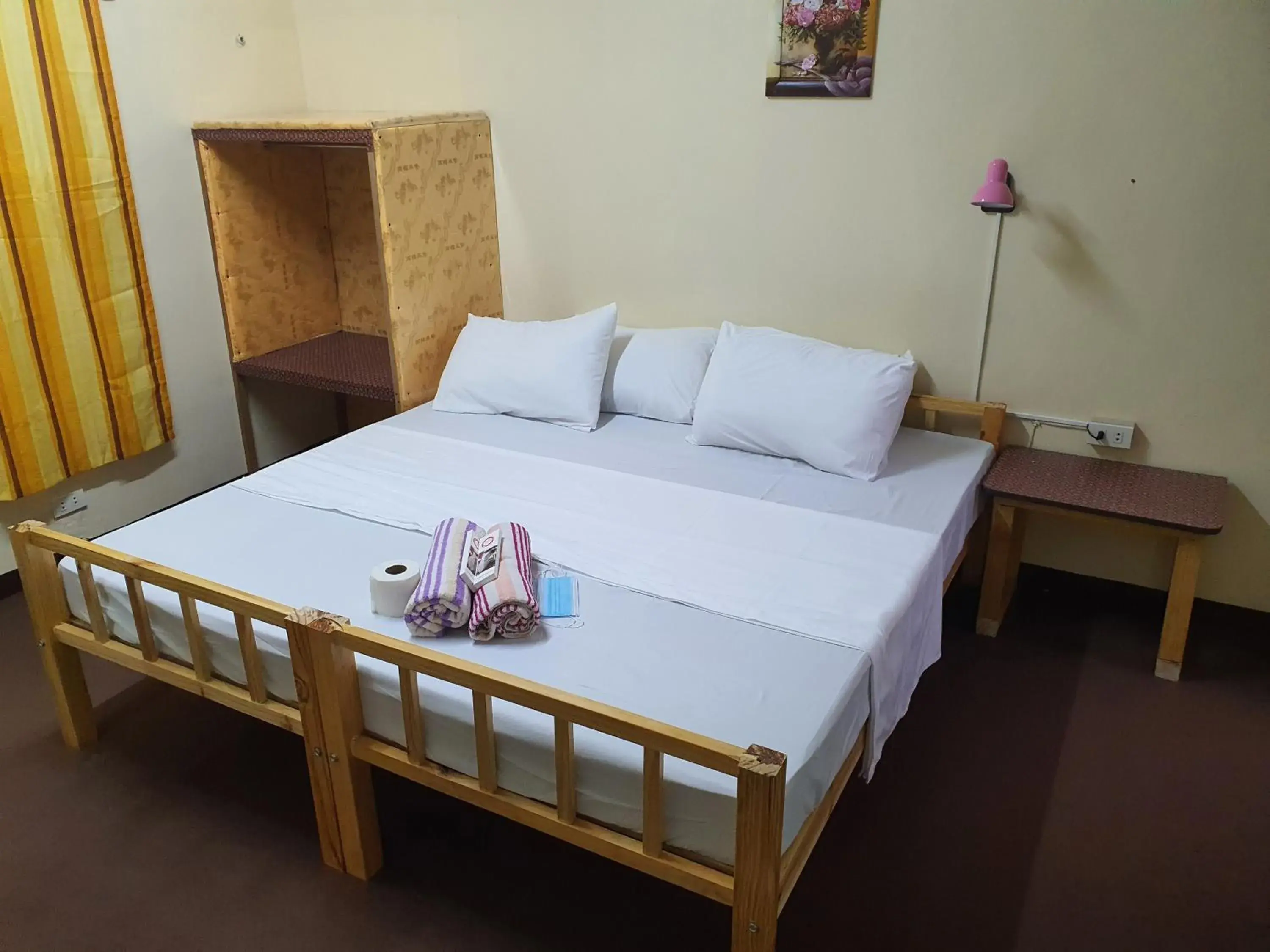 Bed in Cool Martin Family Hotel and Resort Bed in Cool Martin Family Hotel and Resort