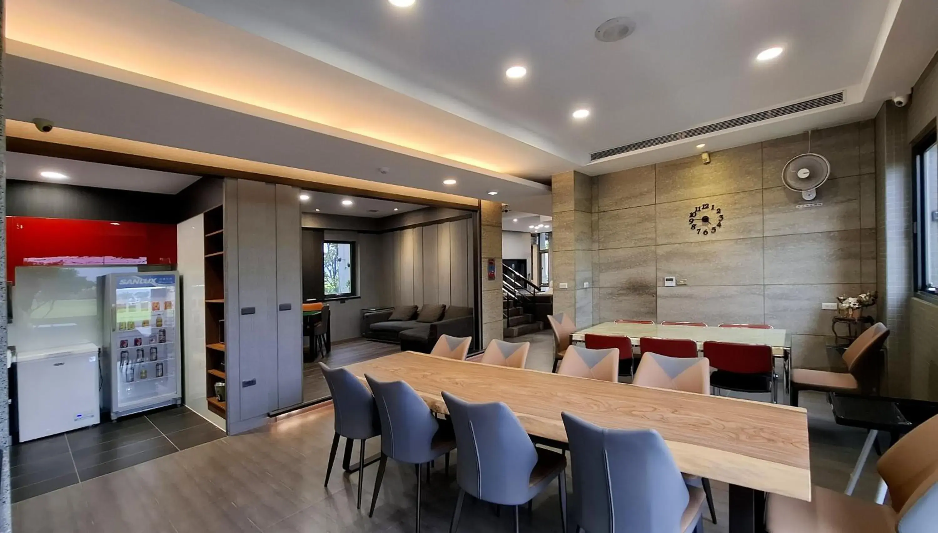 Restaurant/places to eat in The Designer's House Restaurant/places to eat in The Designer's House