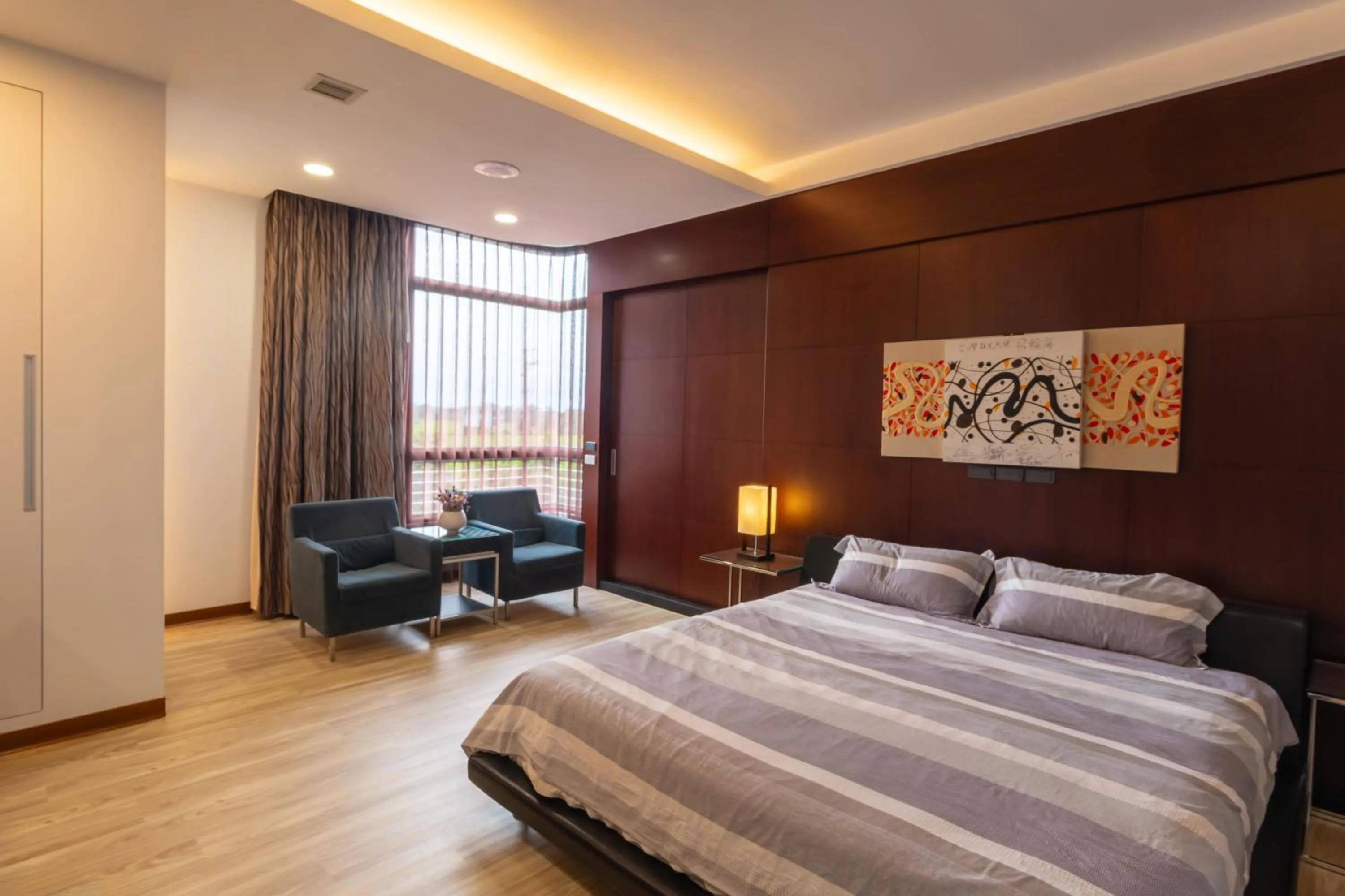 Bedroom, Bed in The Designer's House