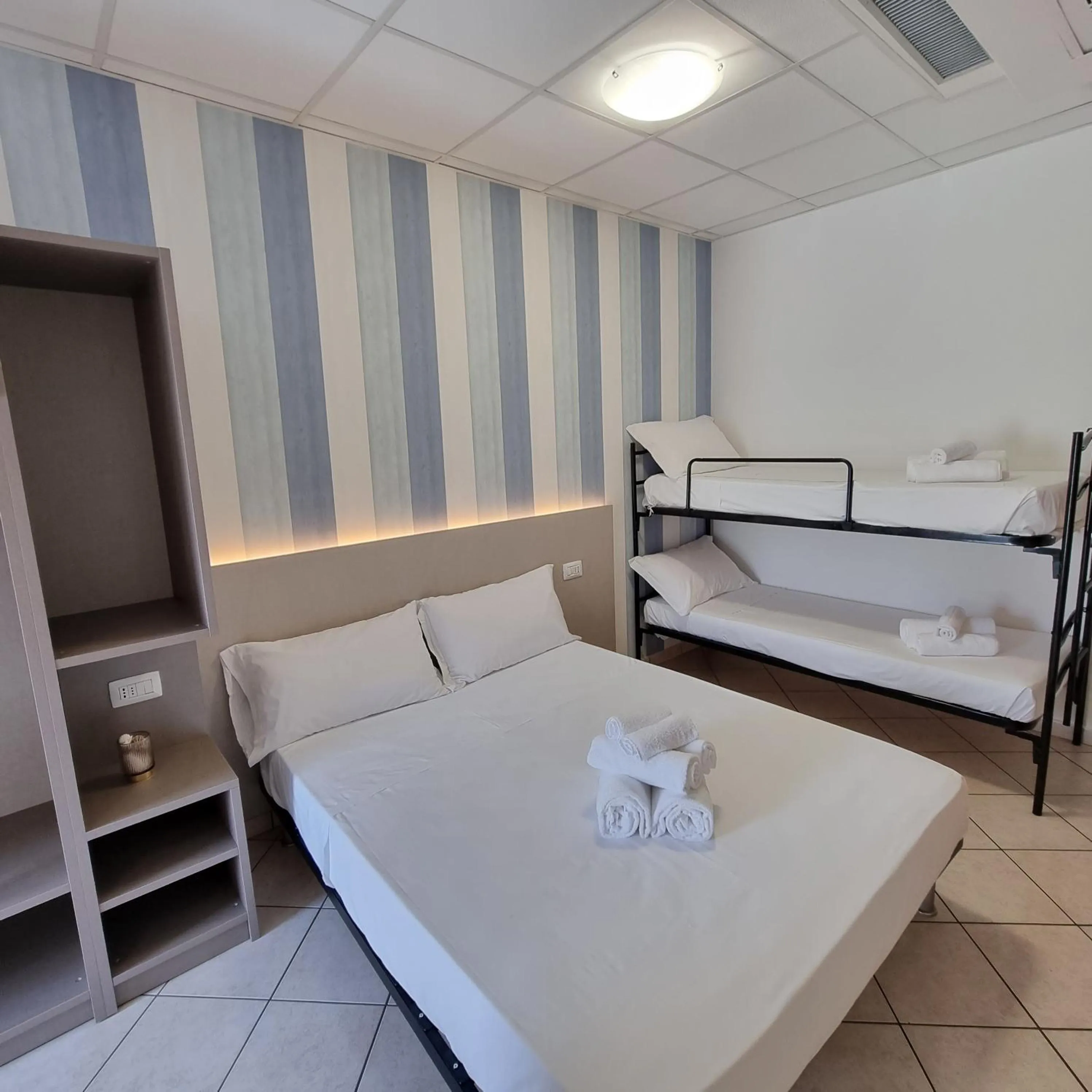 Photo of the whole room, Bed in Residence Mare