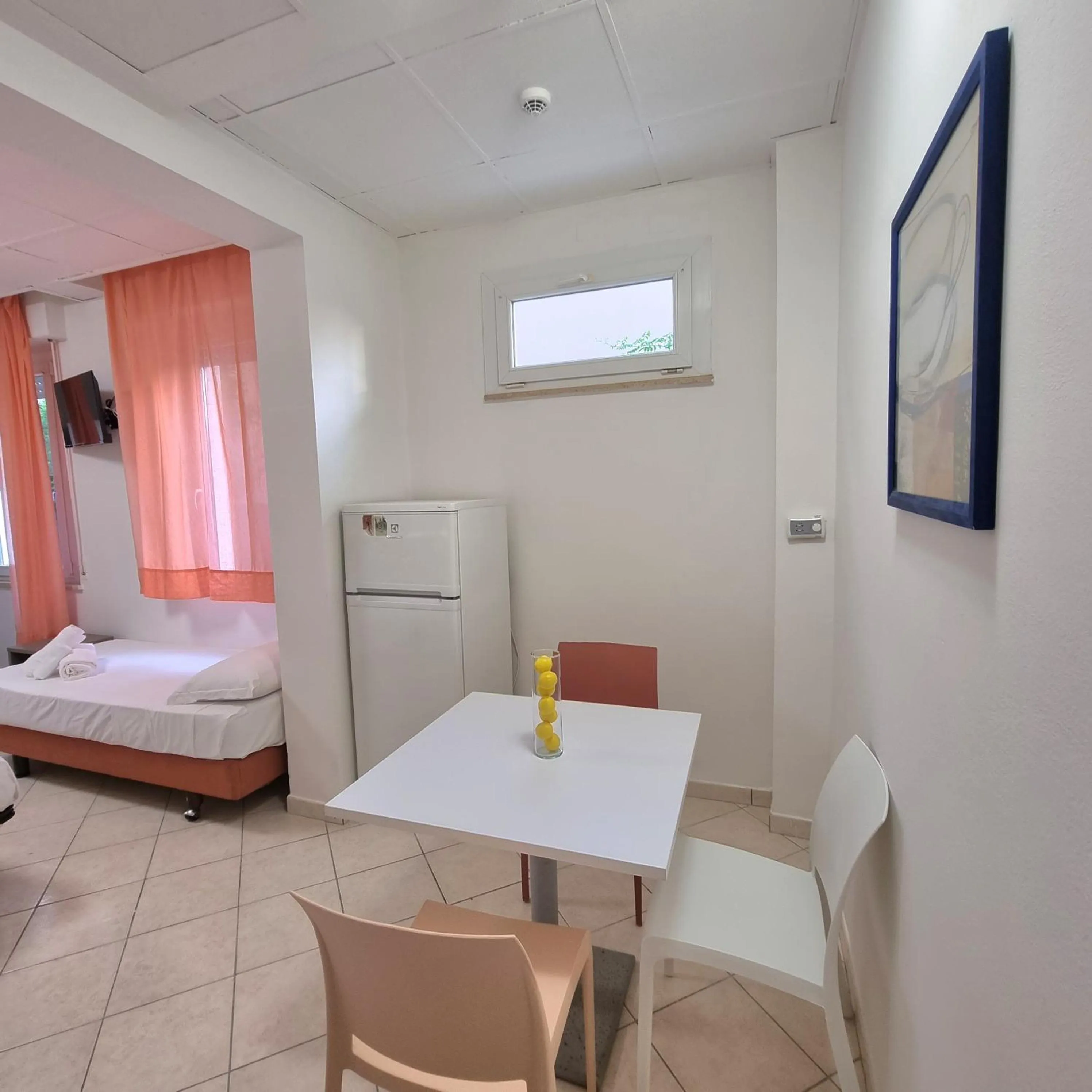 Dining area, Bed in Residence Mare