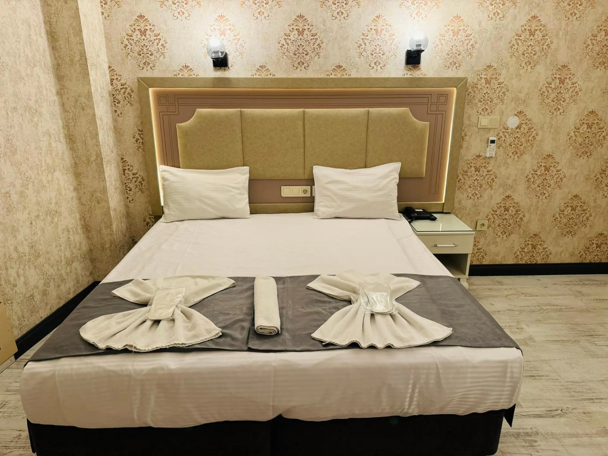 Bed in Old City Viva Hotel