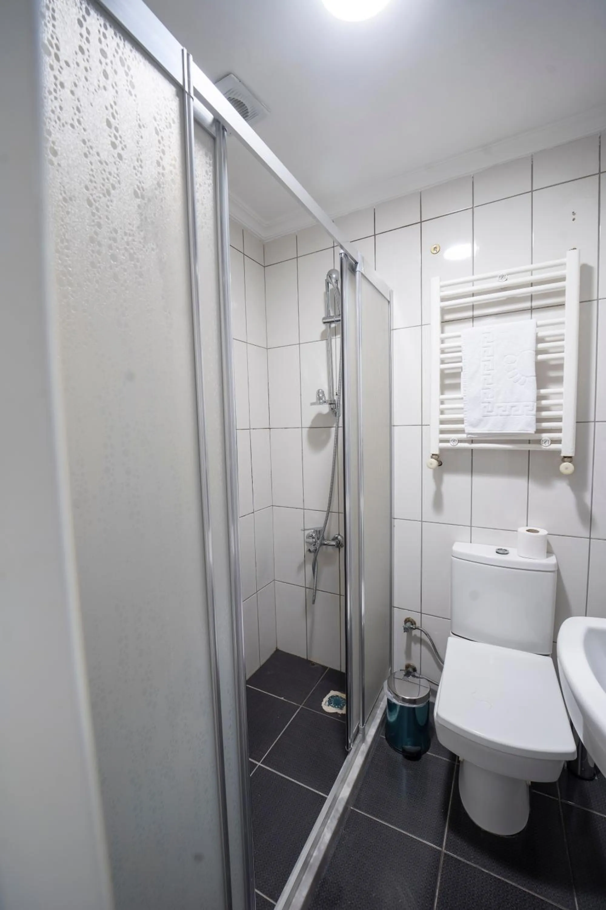 Bathroom in Old City Viva Hotel