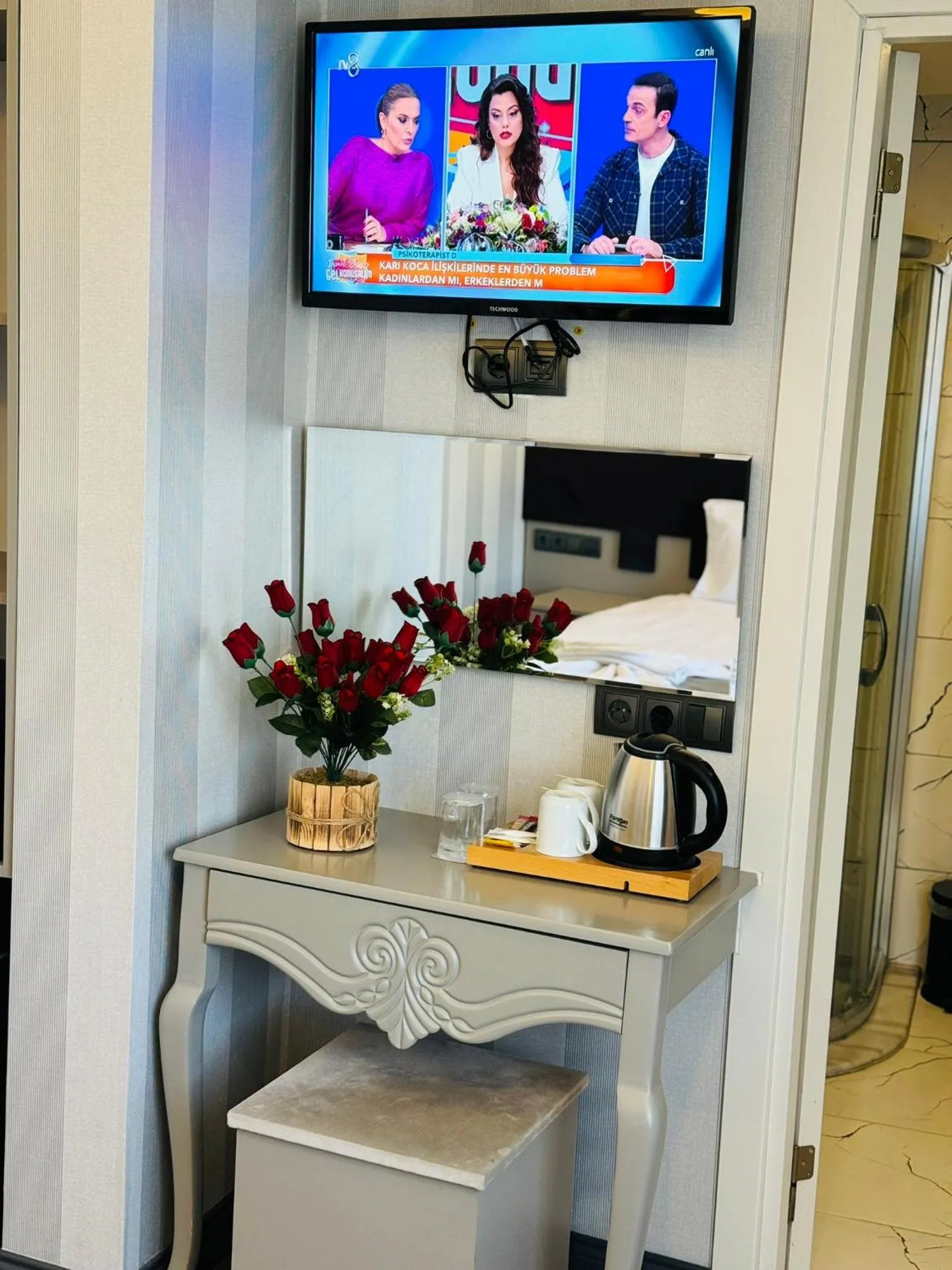 Coffee/tea facilities in Old City Viva Hotel