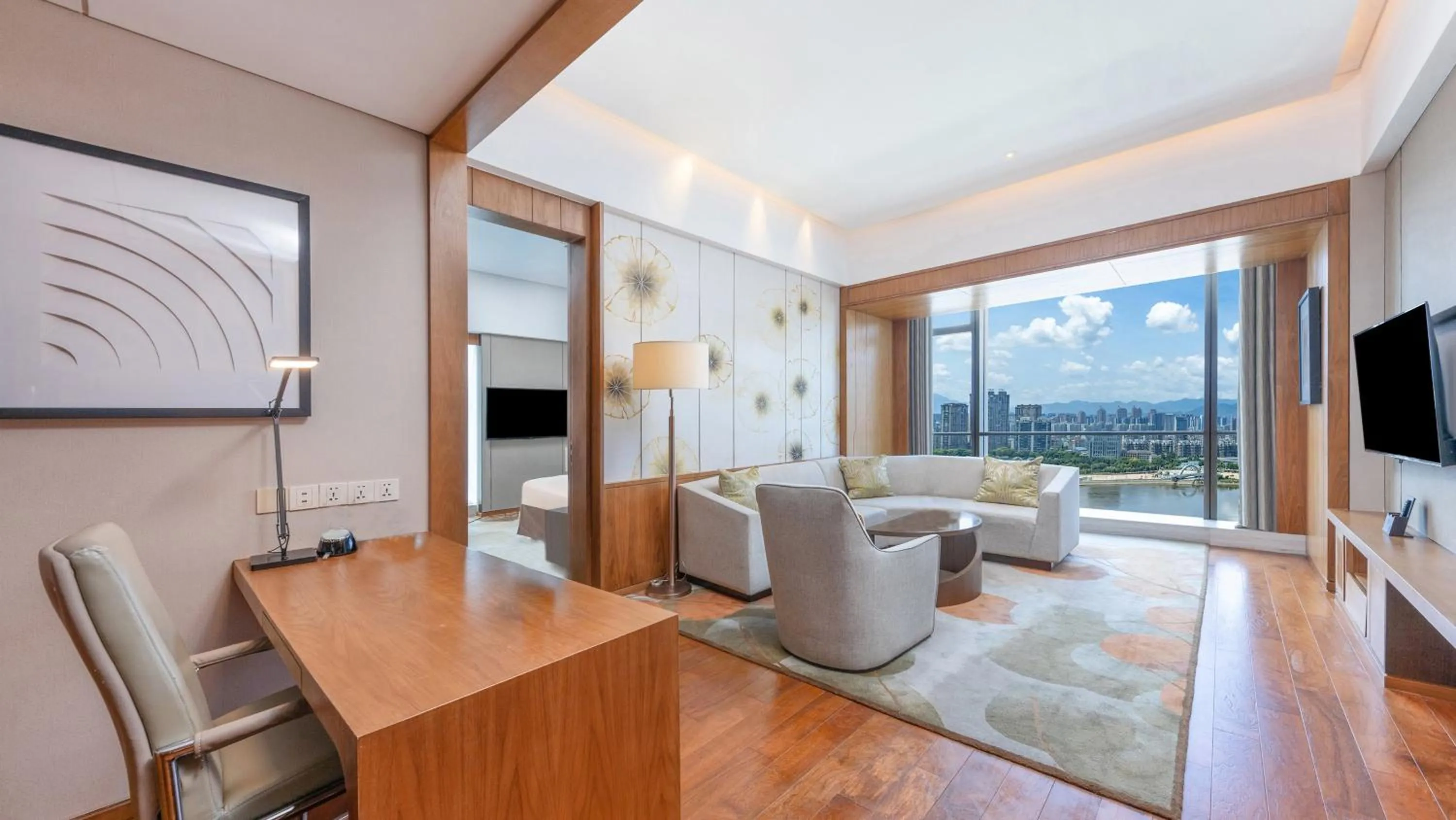 Photo of the whole room in Crowne Plaza Fuzhou Riverside by IHG