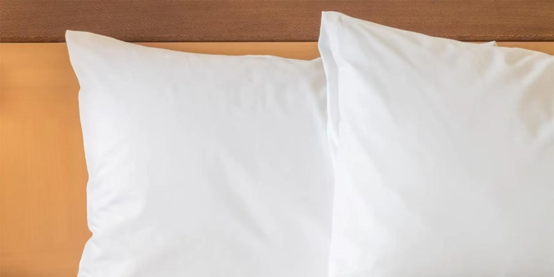 Photo of the whole room, Bed in Crowne Plaza Fuzhou Riverside by IHG