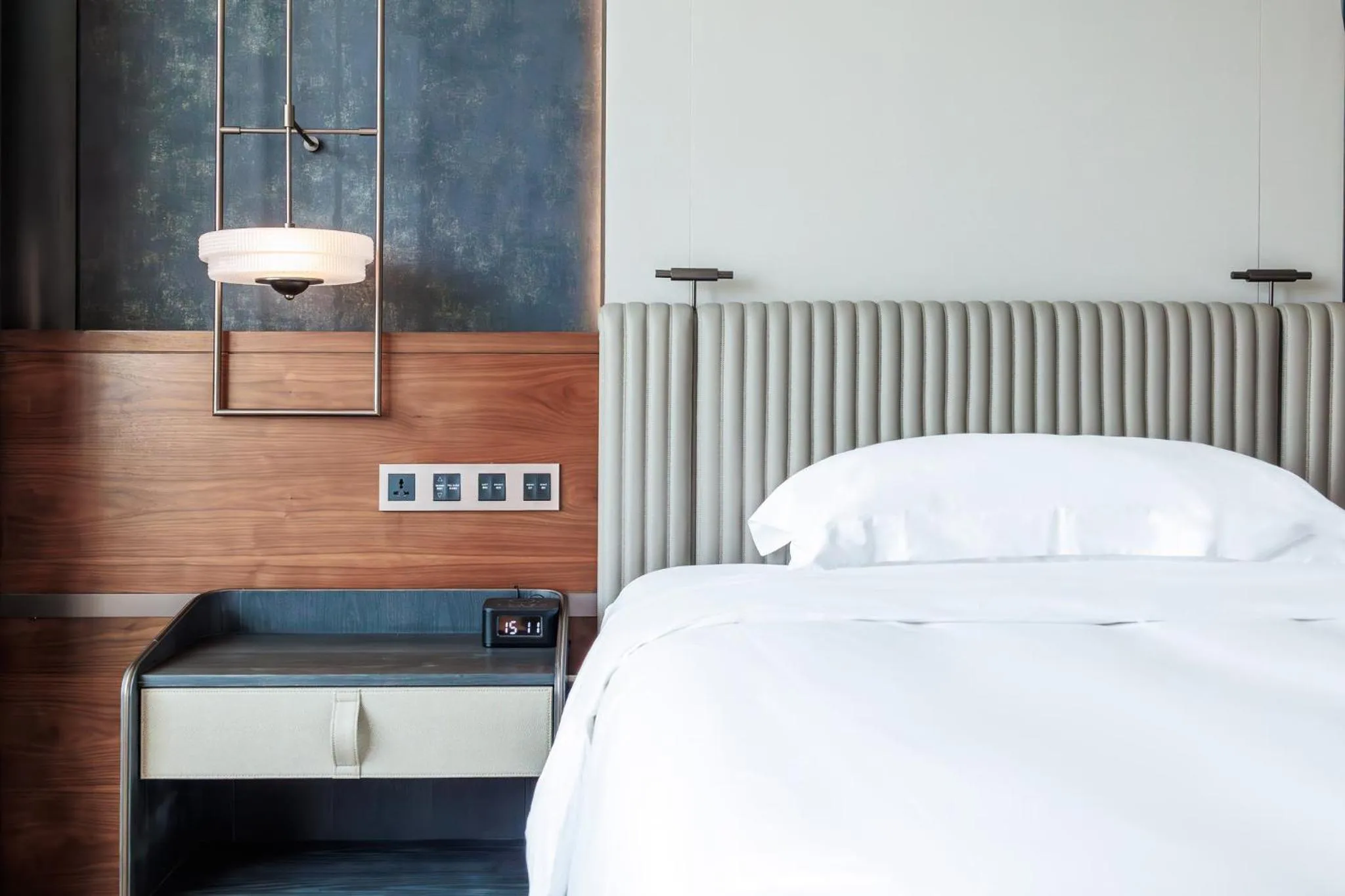 Photo of the whole room, Bed in InterContinental Haikou Seaview by IHG