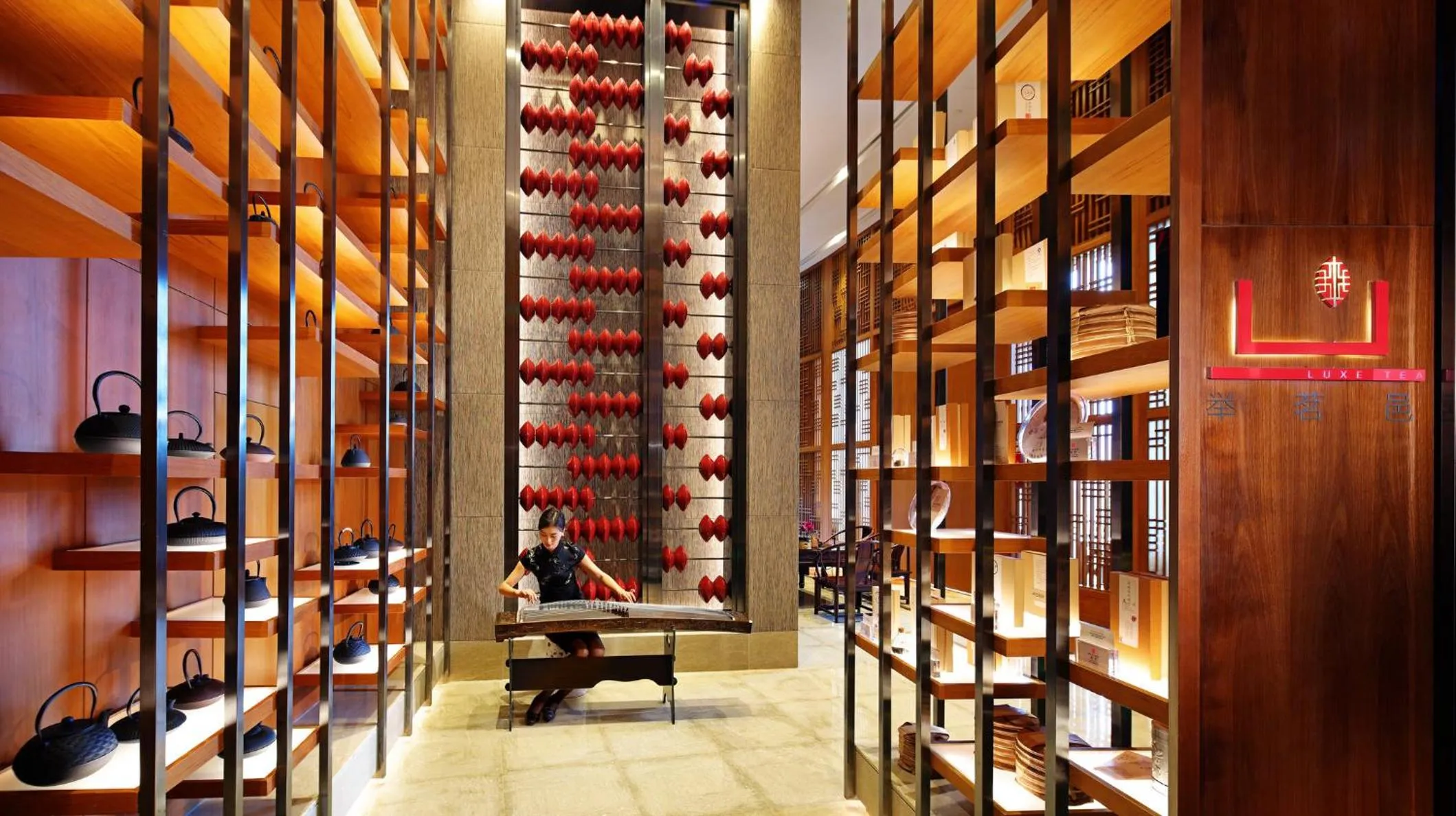 Restaurant/places to eat in InterContinental Haikou Seaview by IHG